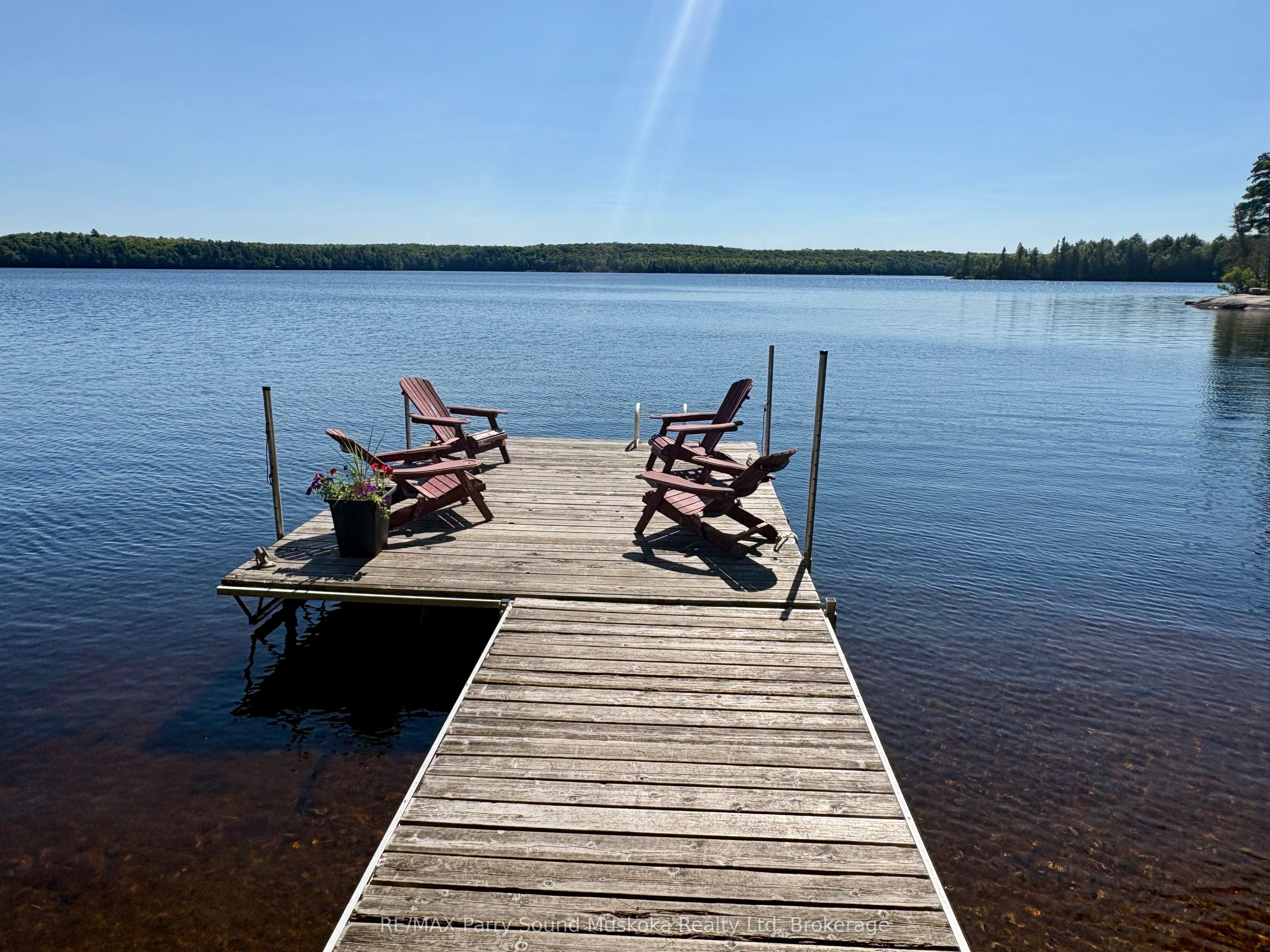 3 Robinson Road, Magnetawan, ON P0A 1P0 photo 4