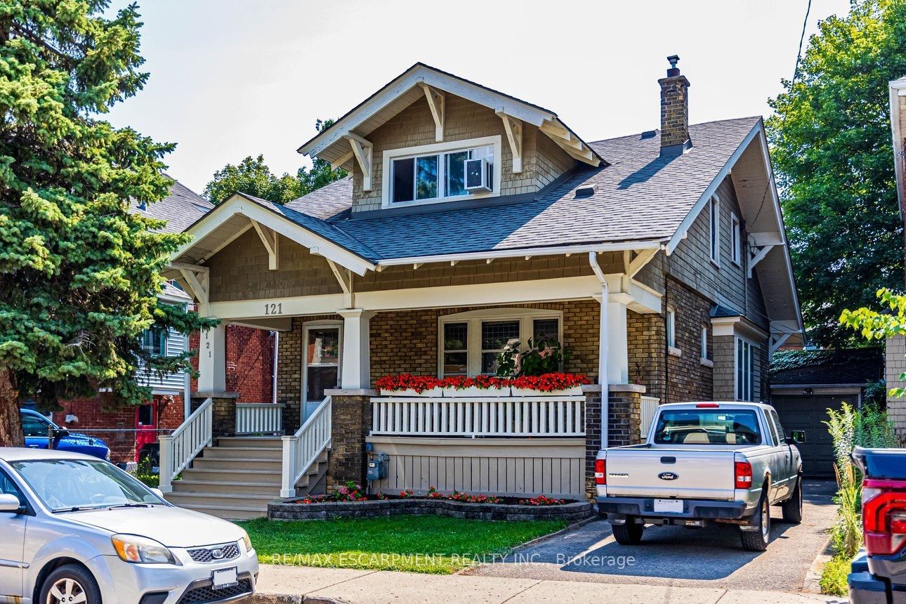 121 Eastbourne Avenue, Hamilton, ON L8M 2M9