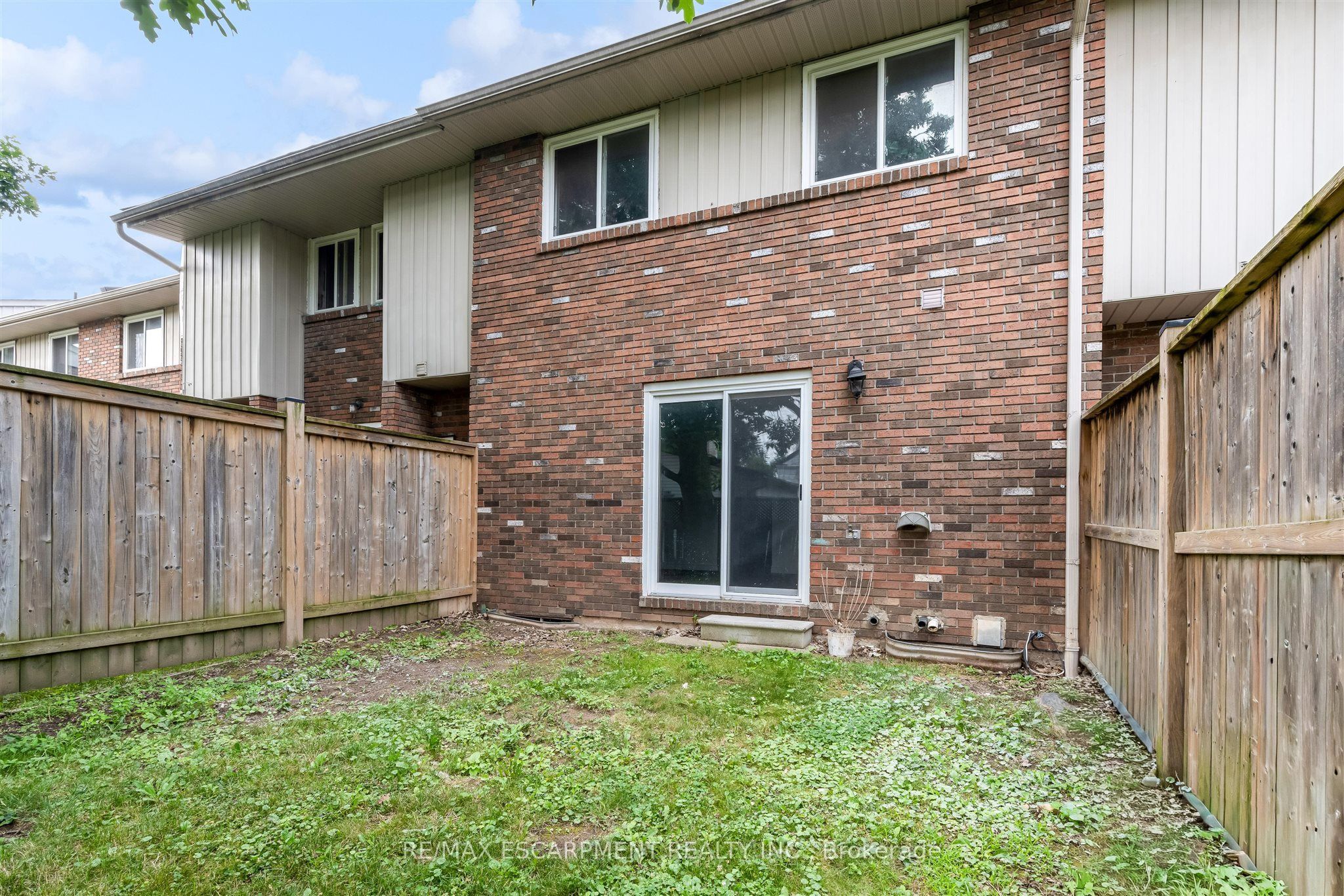 100 Brownleigh Avenue 284, Welland, ON L3B 5V8