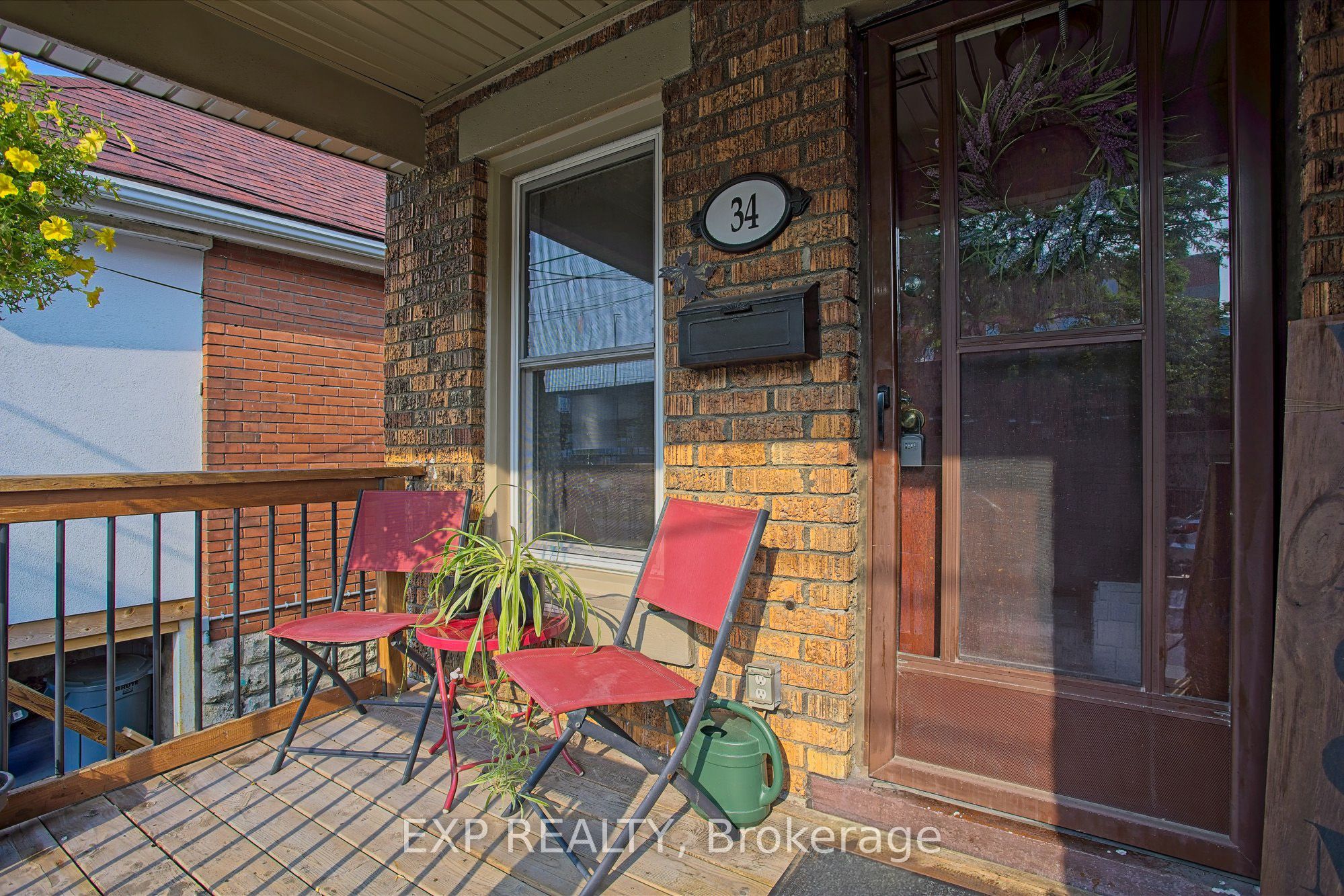 34 Poplar Avenue, Hamilton, ON L8V 2S6 photo 3