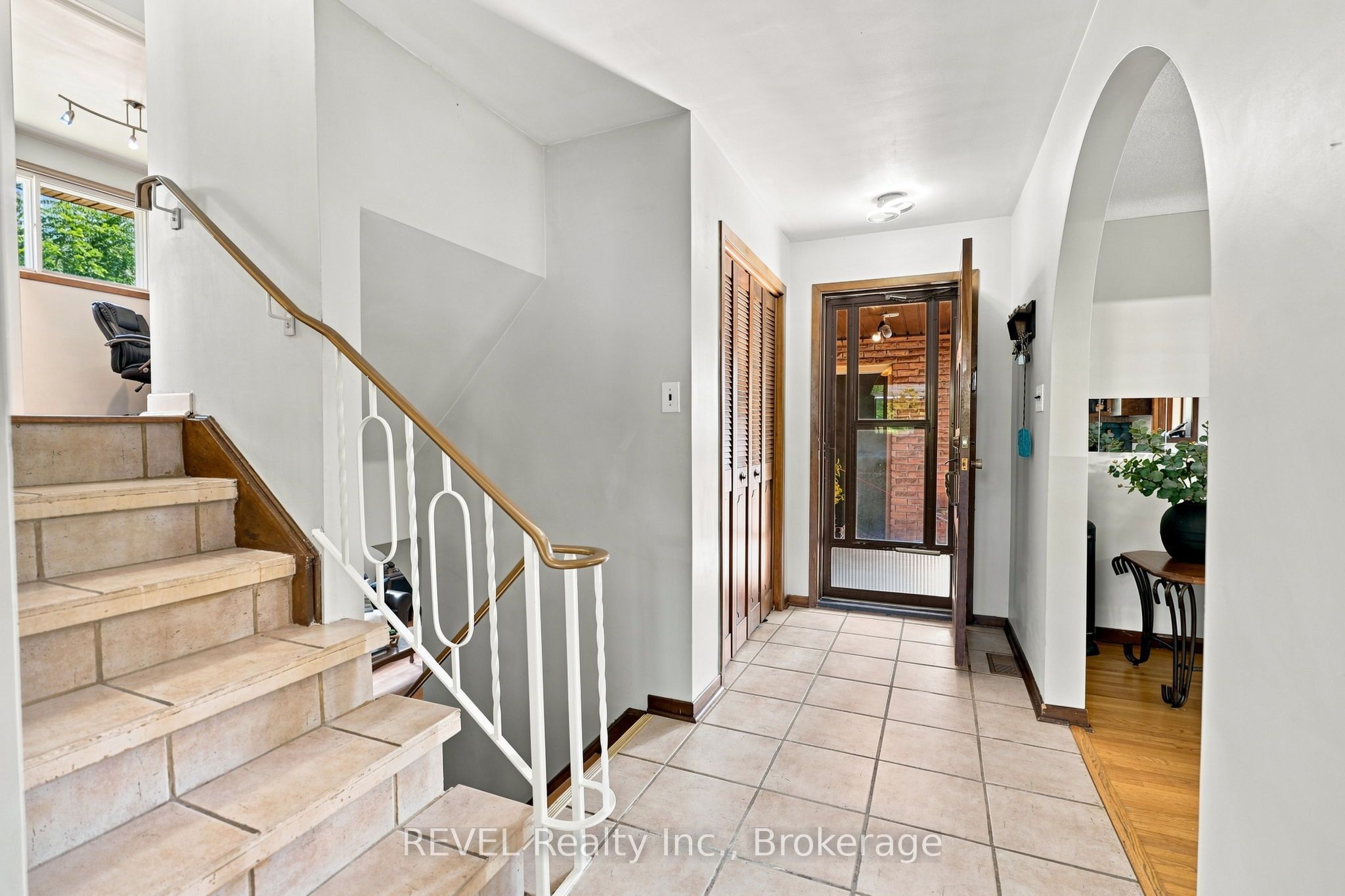 96 Wellbrook Boulevard, Welland, ON L3C 5T4 photo 3