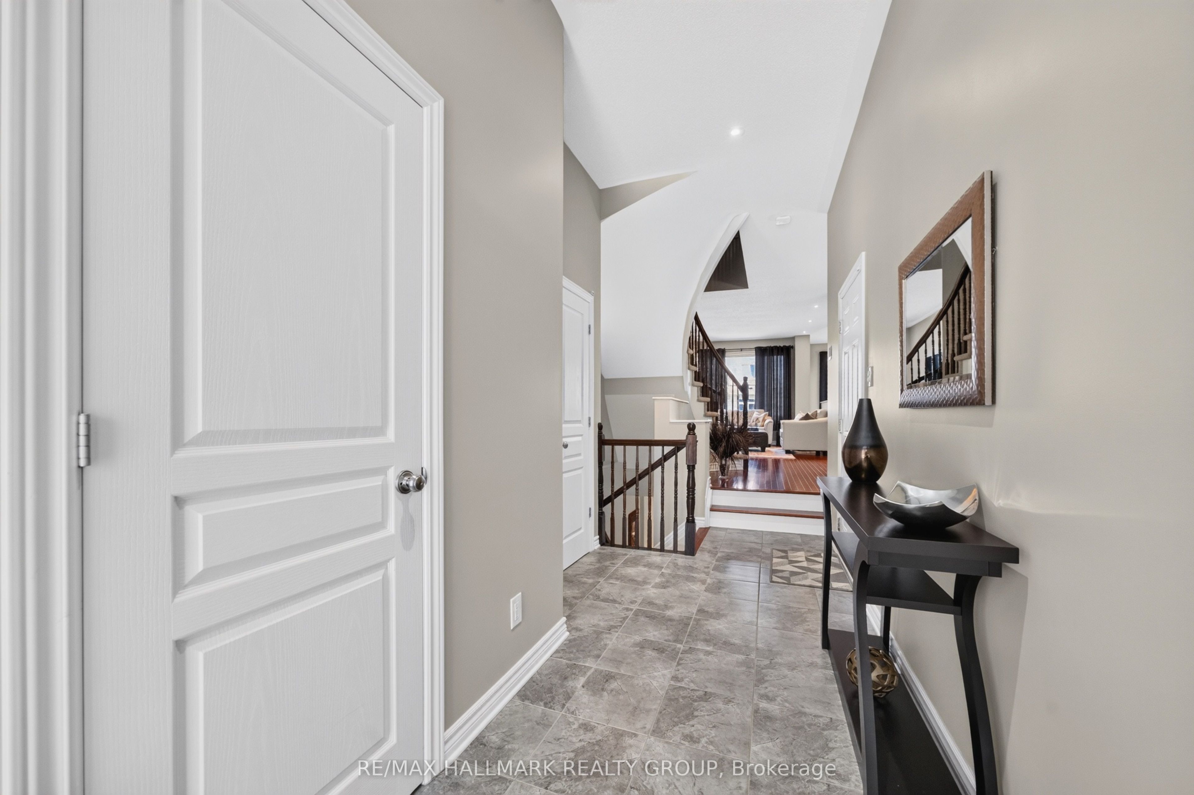 399 Livery Street, Kanata, ON K2V 0B5 photo 2