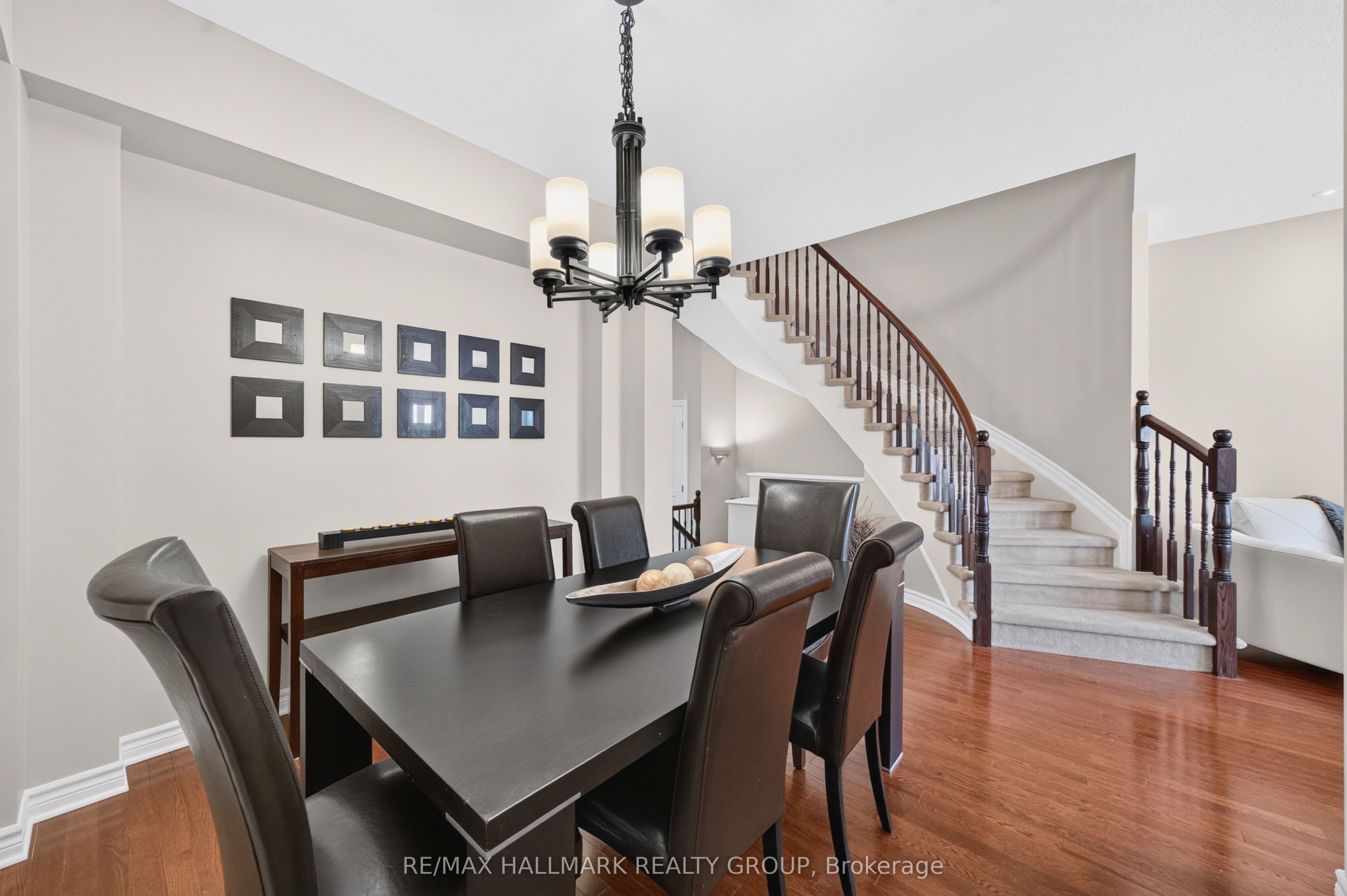 399 Livery Street, Kanata, ON K2V 0B5 photo 3