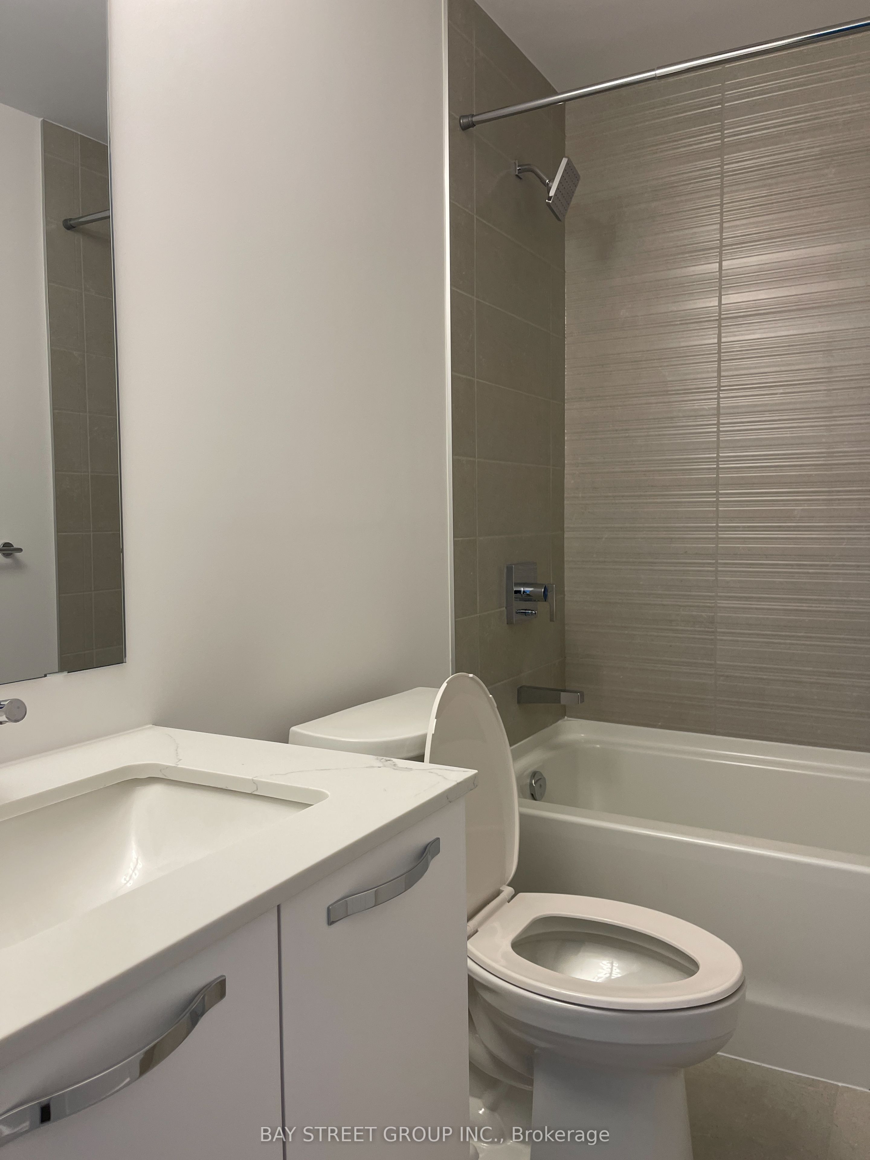 75 James Street S 2511, Hamilton, ON L8P 2Y9 photo 5