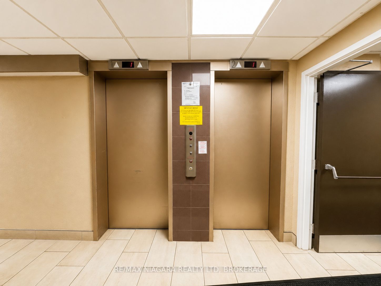 3955 Portage Road 507, Niagara Falls, ON L2J 3W2 photo 4