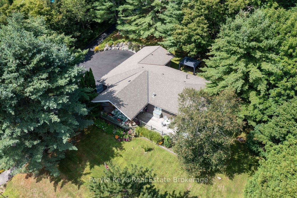 179 Santa's Village Road, Bracebridge, ON P1L 0N3 photo 4