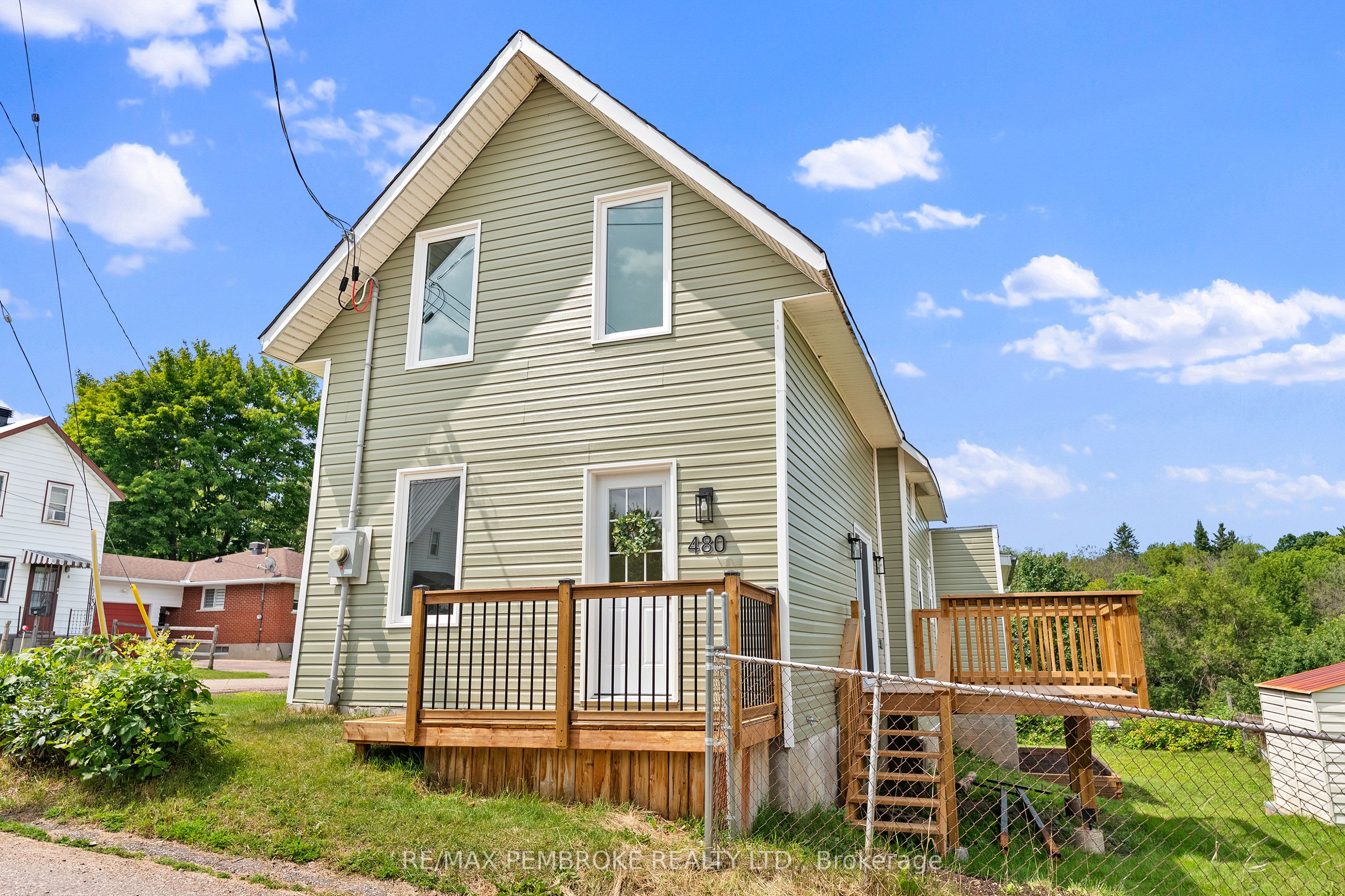 480 Blank Street, Pembroke, ON K8A 4H1 photo 4