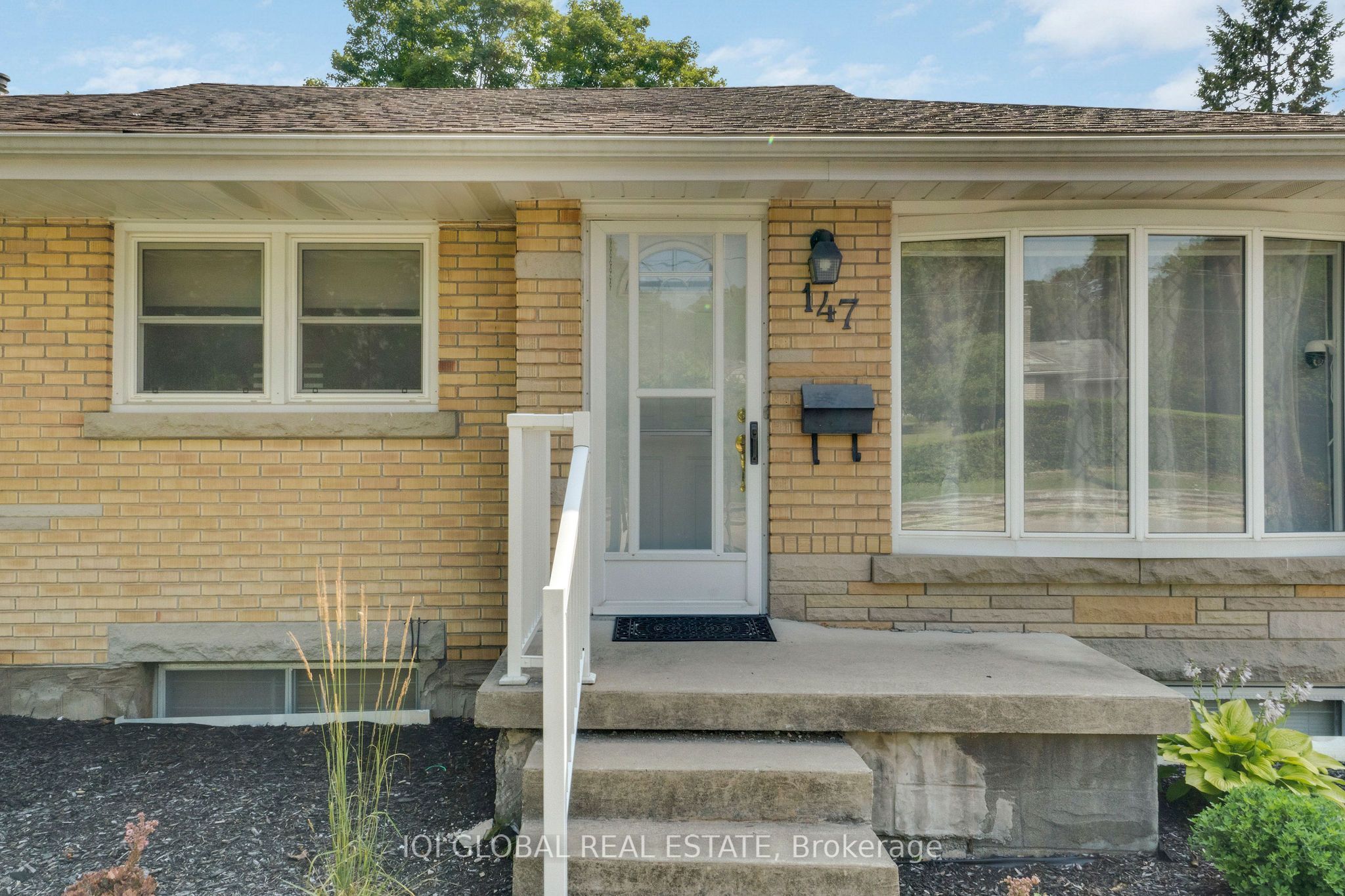 147 Tait Street, Cambridge, ON N1S 3E7 photo 5