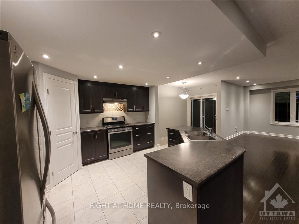 526 BARRICK HILL Road, Kanata, ON K2M 0B5 photo 5