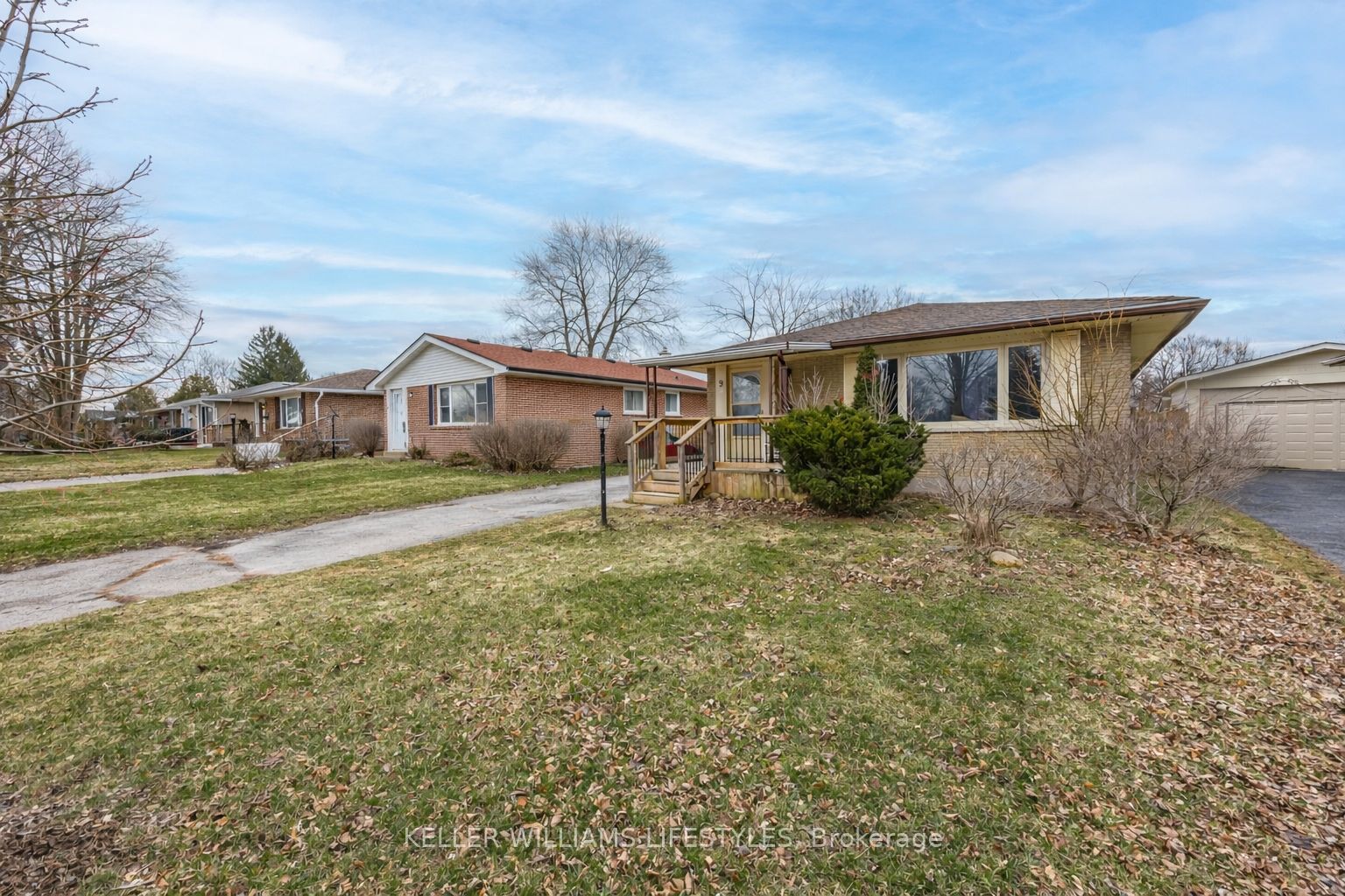 9 Buchan Road, London East, ON N5V 1K9 photo 4