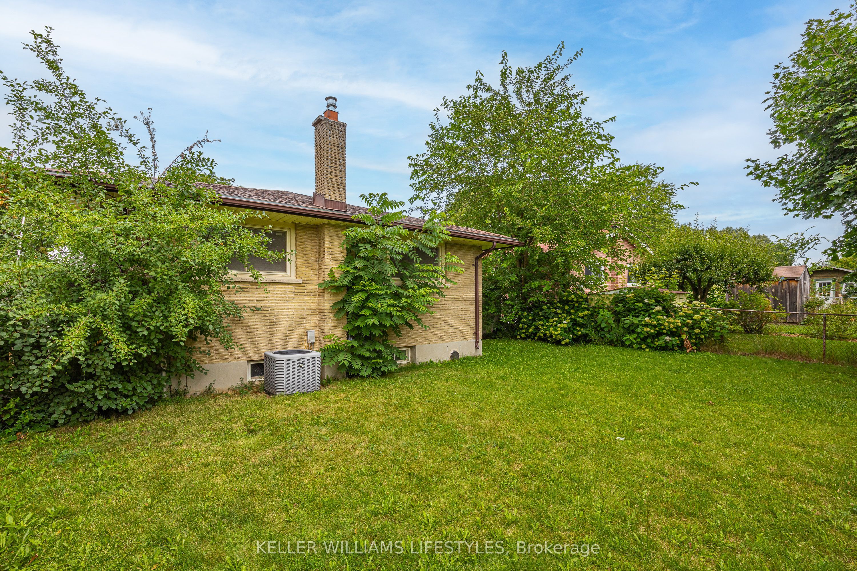 9 Buchan Road, London East, ON N5V 1K9 photo 5