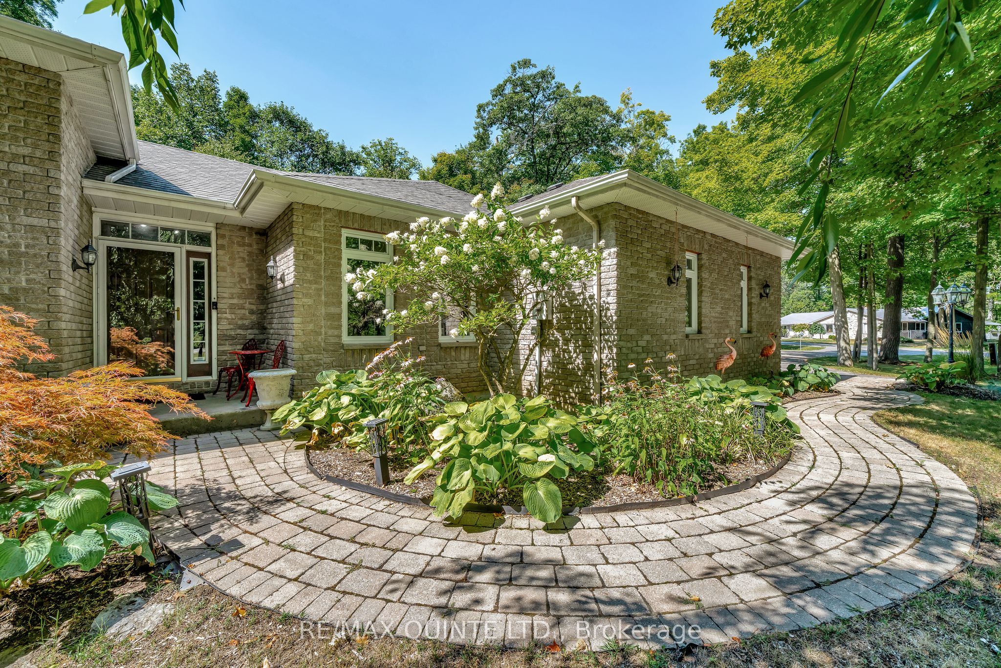 291 Colonial Drive, Quinte West, ON K8V 5P4 photo 3