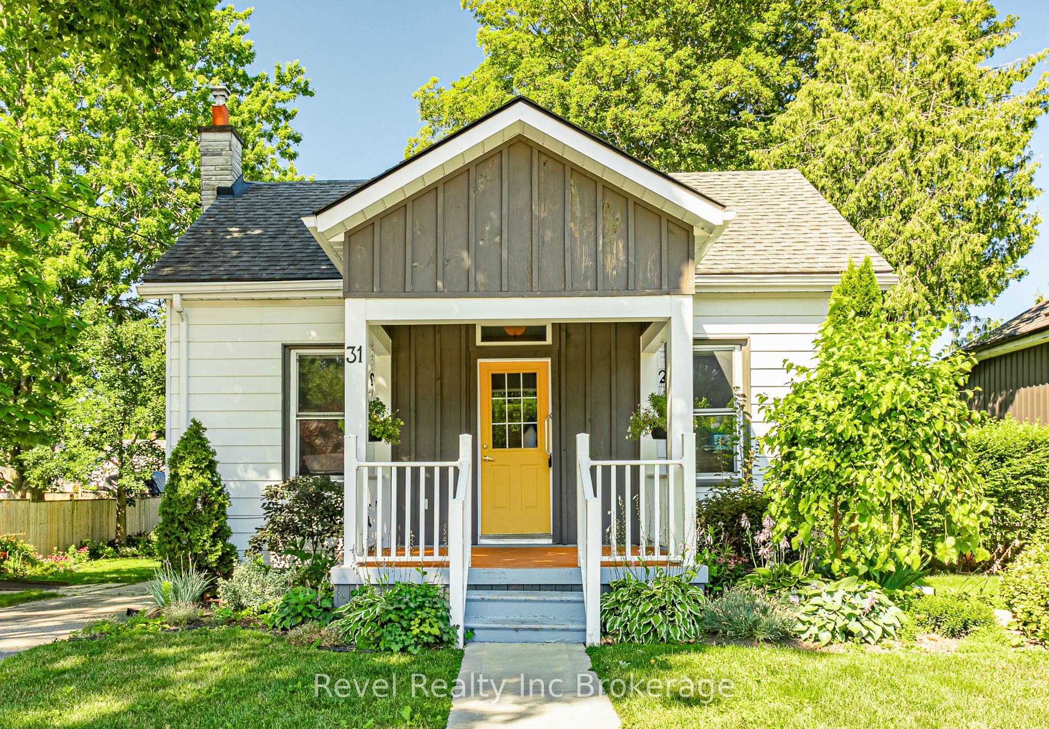 31 Givins Street, Woodstock, ON N4S 5Y6