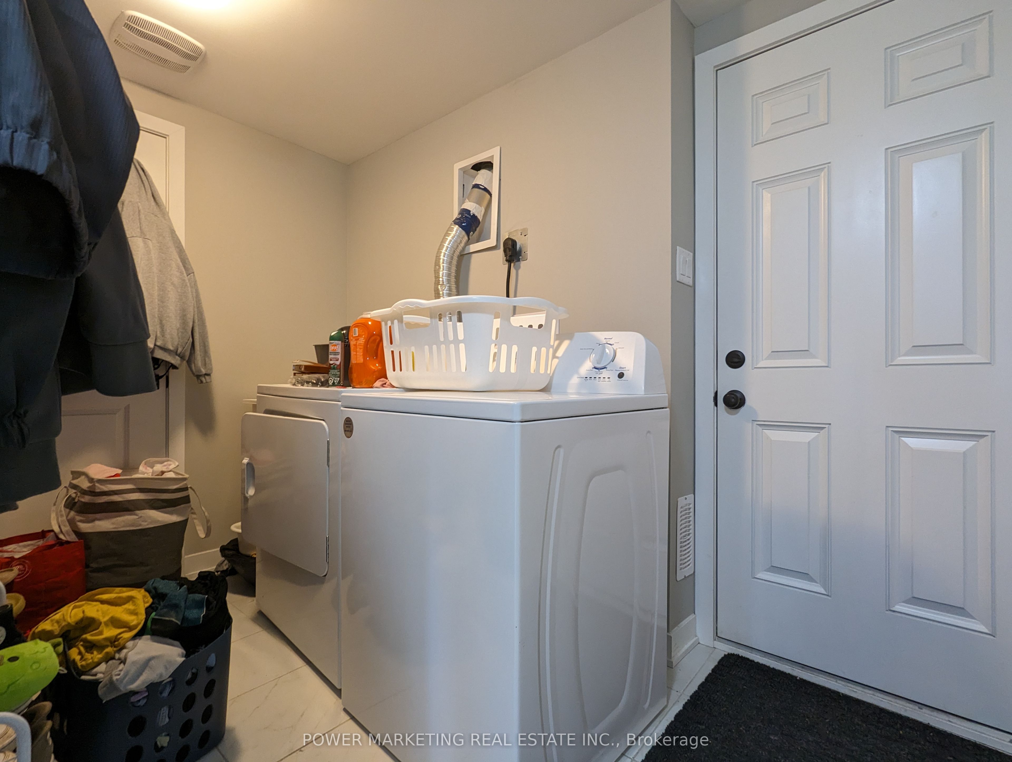 30 Limnos Lane, Stittsville - Munster - Richmond, ON K2S 0V5 photo 4