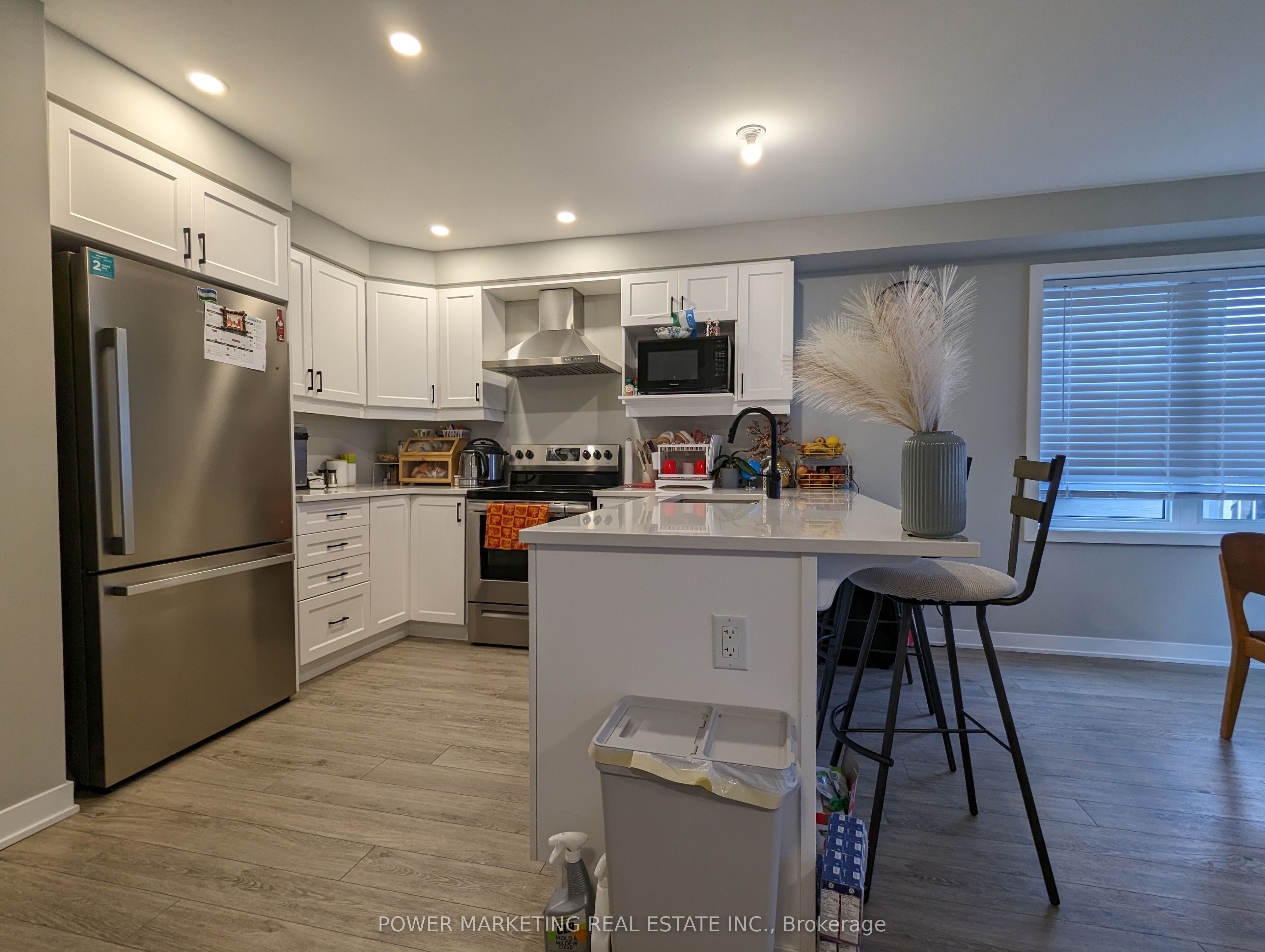 30 Limnos Lane, Stittsville - Munster - Richmond, ON K2S 0V5 photo 5