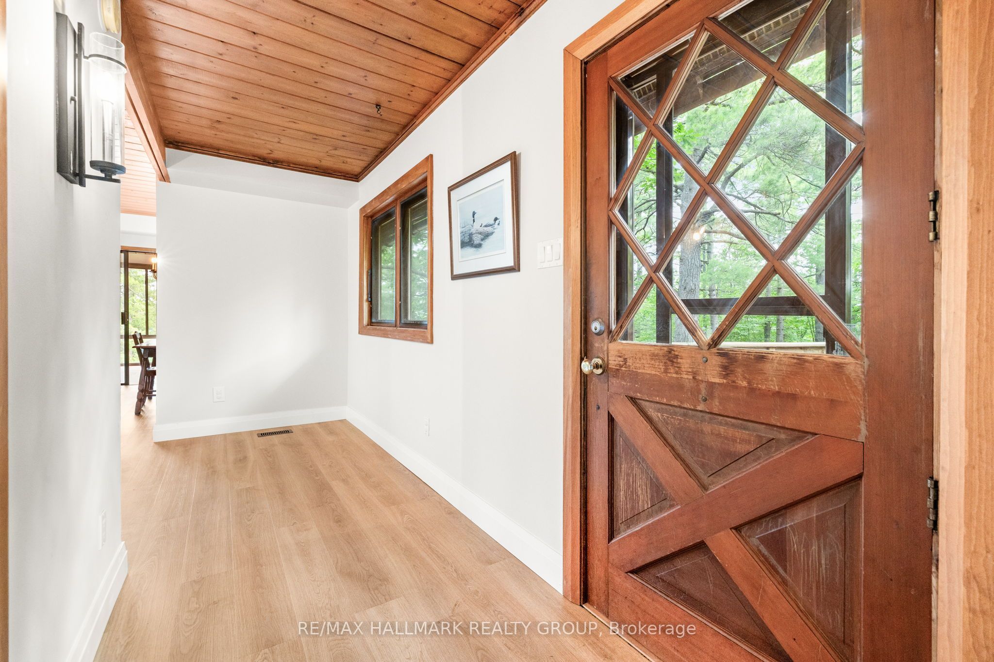 117 Birch Bay Lane, Tay Valley, ON K7H 3C9 photo 5