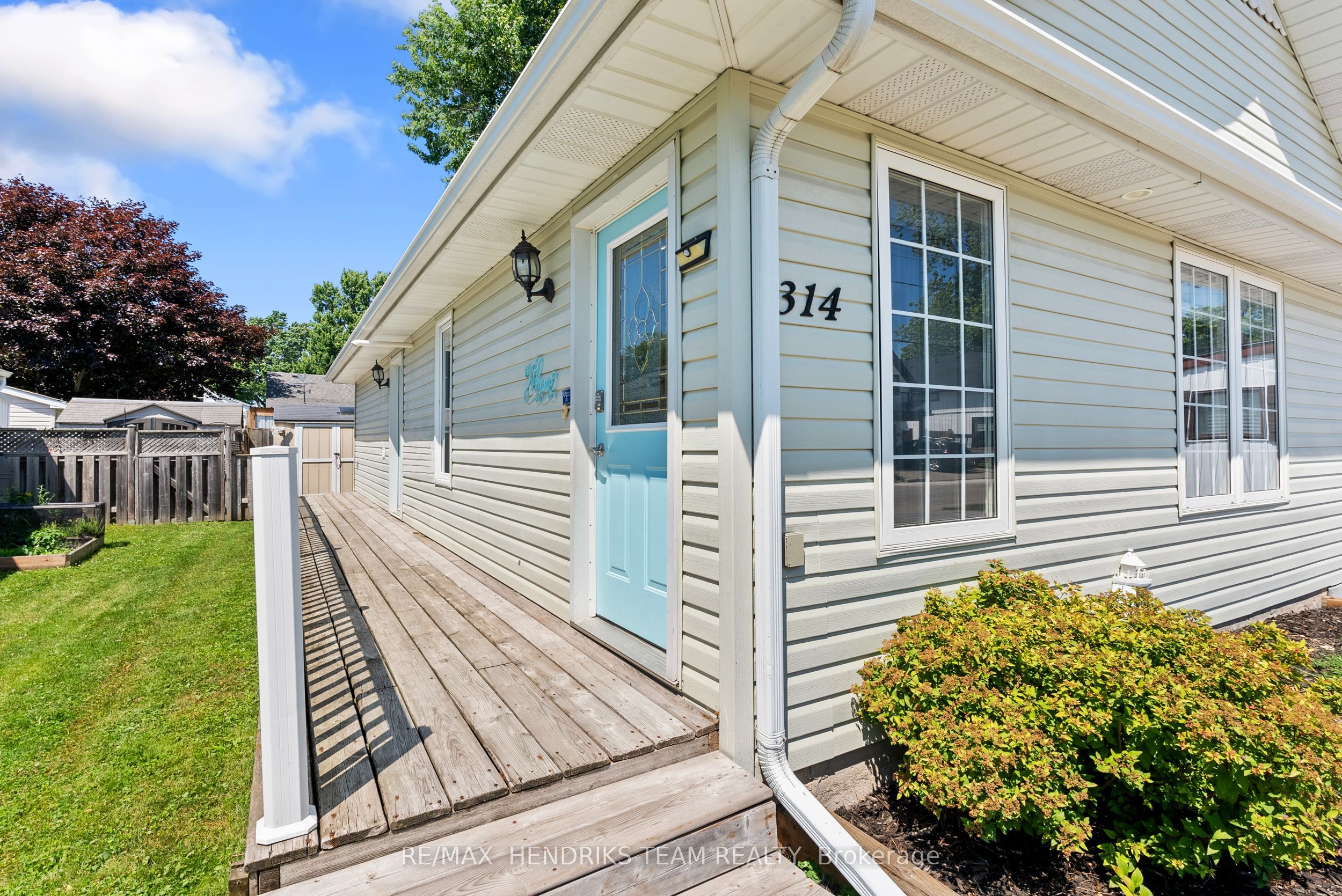 314 LINCOLN Road W, Fort Erie, ON L0S 1B0 photo 3