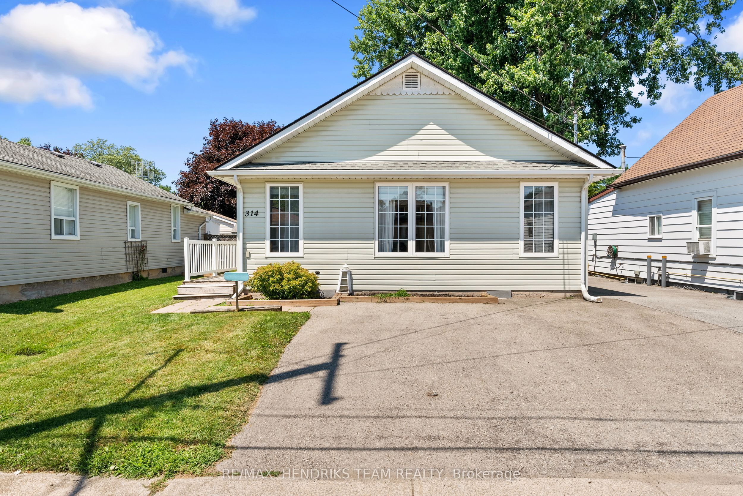 314 LINCOLN Road W, Fort Erie, ON L0S 1B0 photo 5