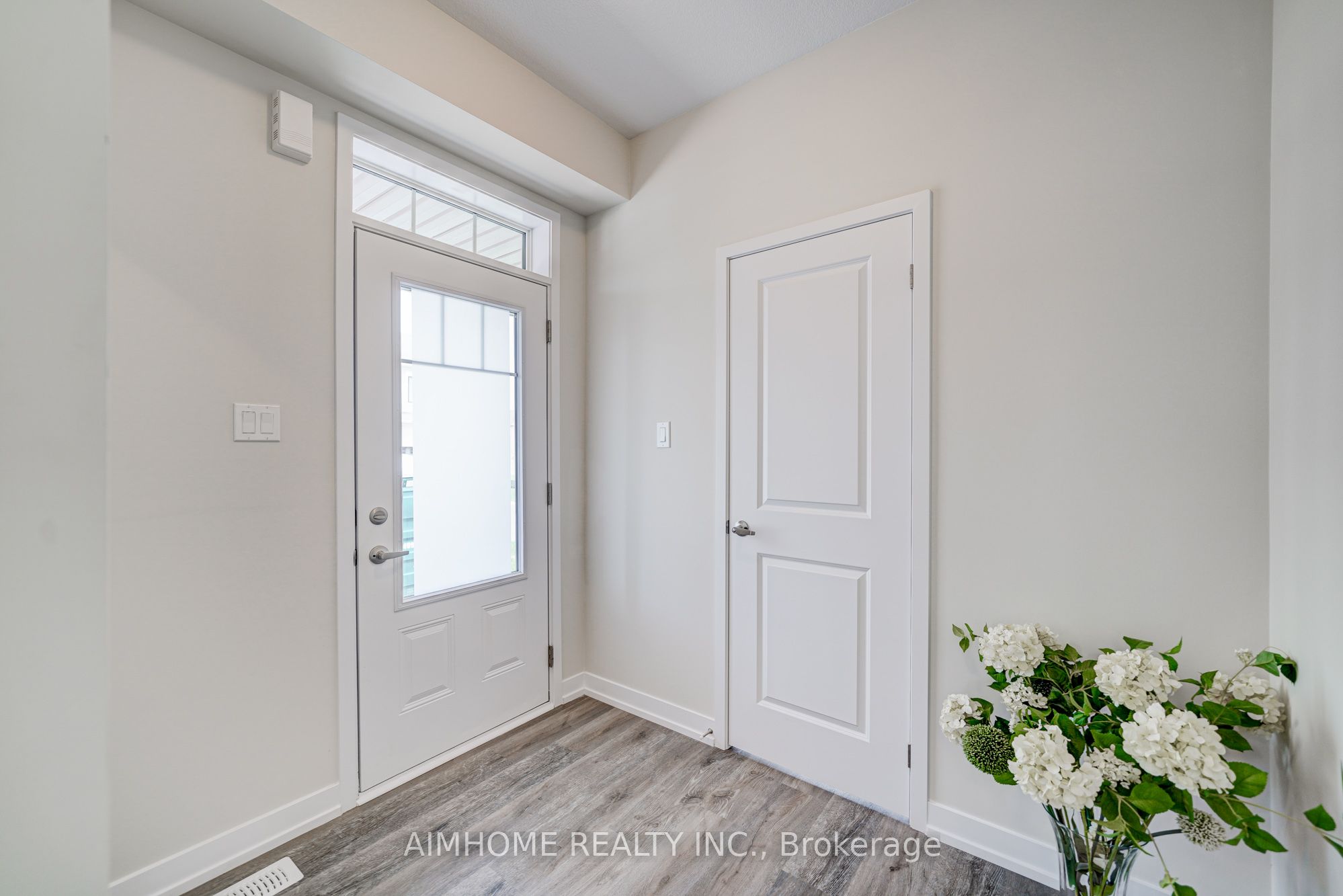 7789 Kalar Road 8, Niagara Falls, ON L2H 2Y6 photo 4