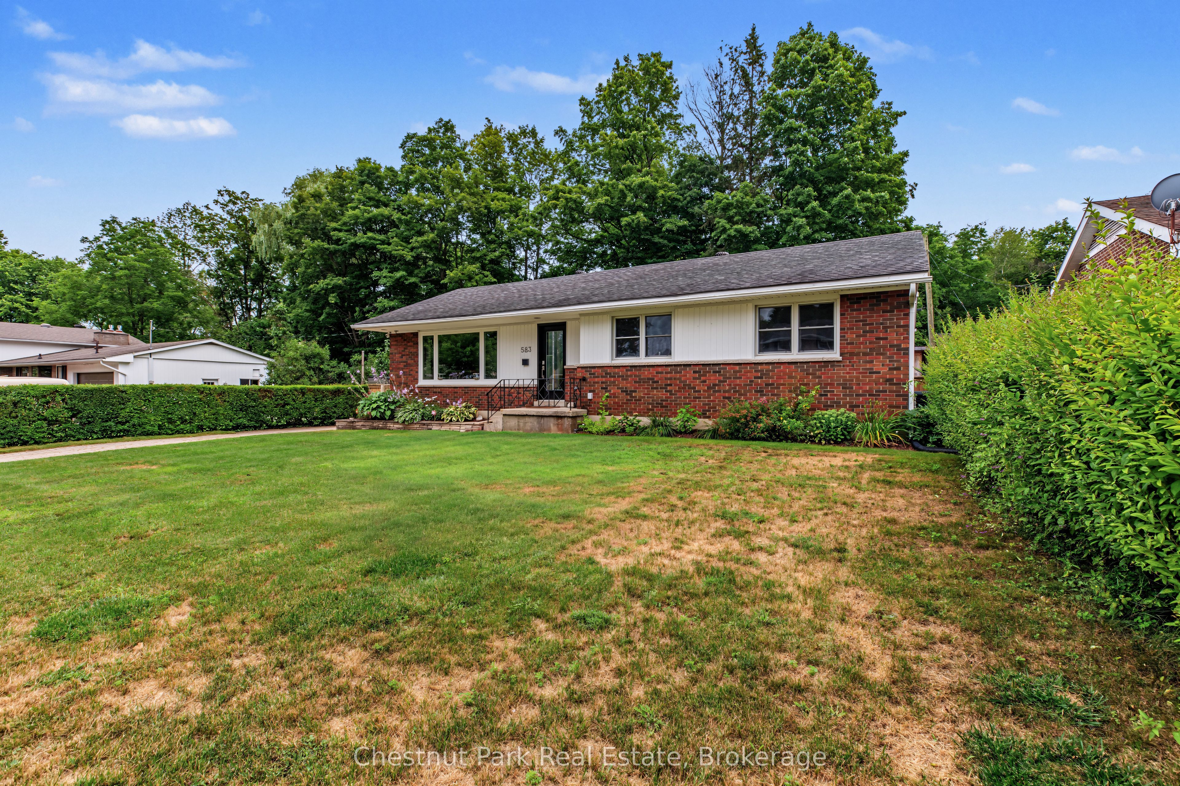 583 6th Street W, Owen Sound, ON N4K 3L2 photo 4