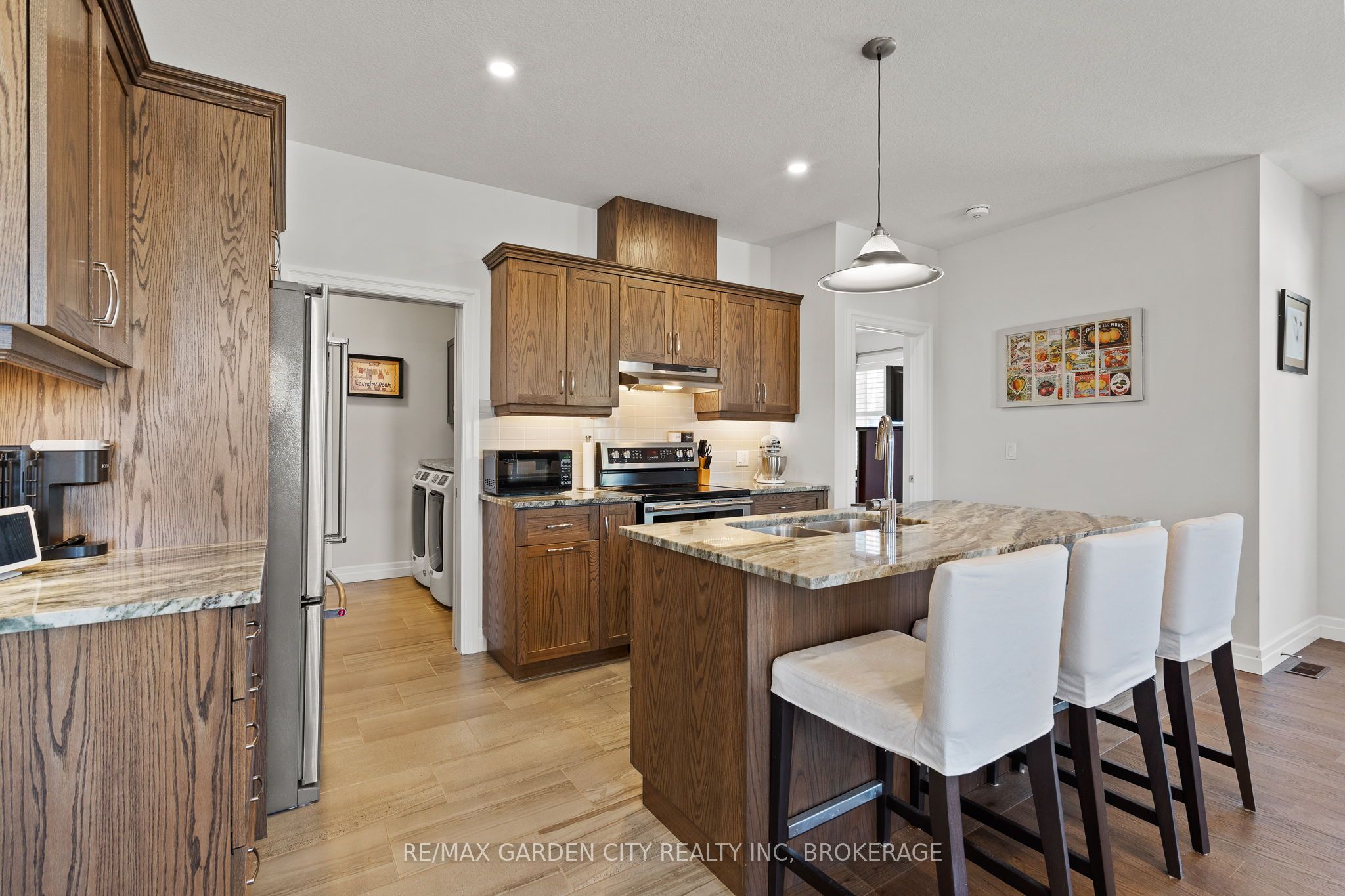 54 BORDEN Trail, Welland, ON L3B 5X1 photo 5