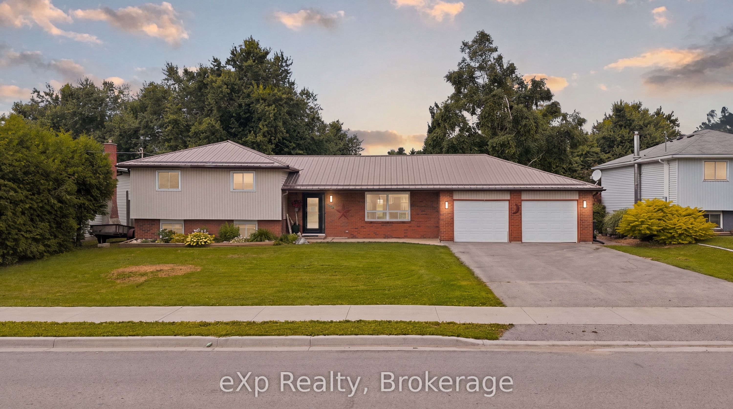 375 Victoria Street W, Southgate, ON N0C 1B0