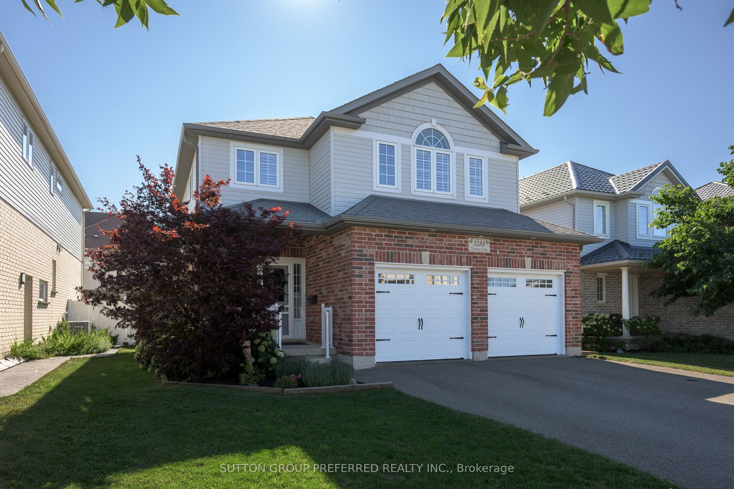 3288 Turner Crescent, London South, ON N6M 0B2 photo 2
