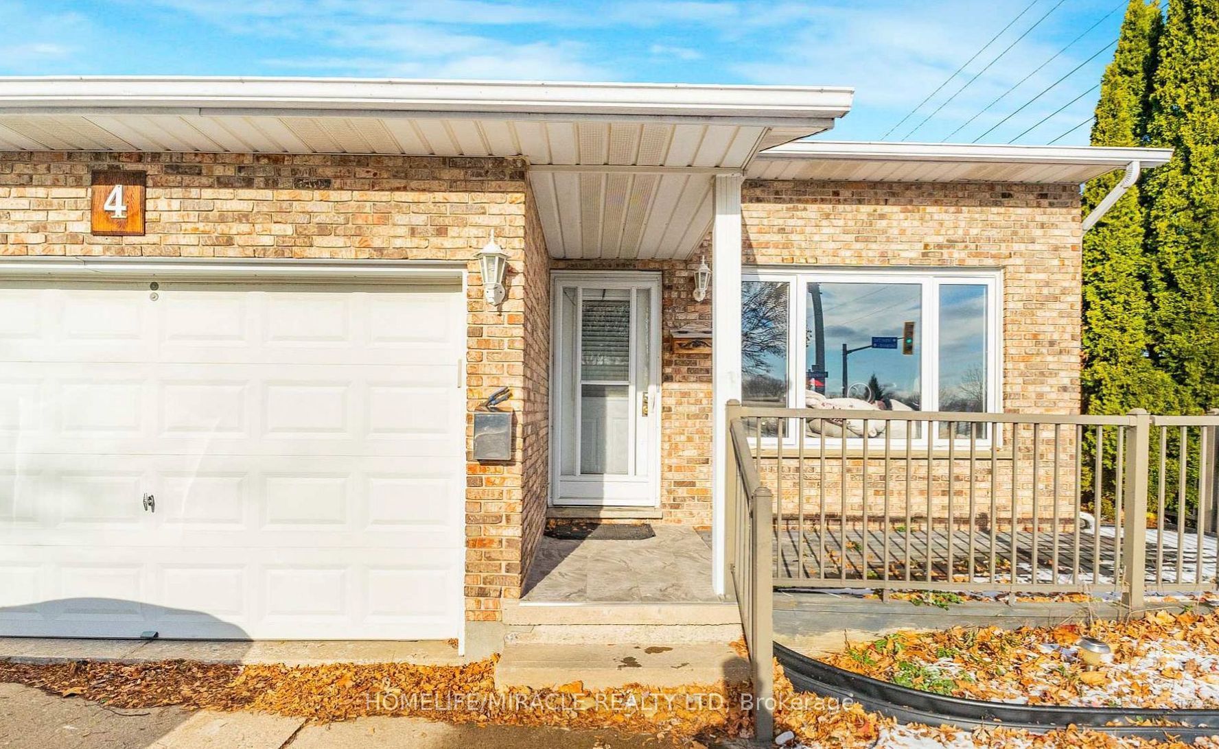 4 Eastwood Drive, Welland, ON L3C 6W3 photo 5