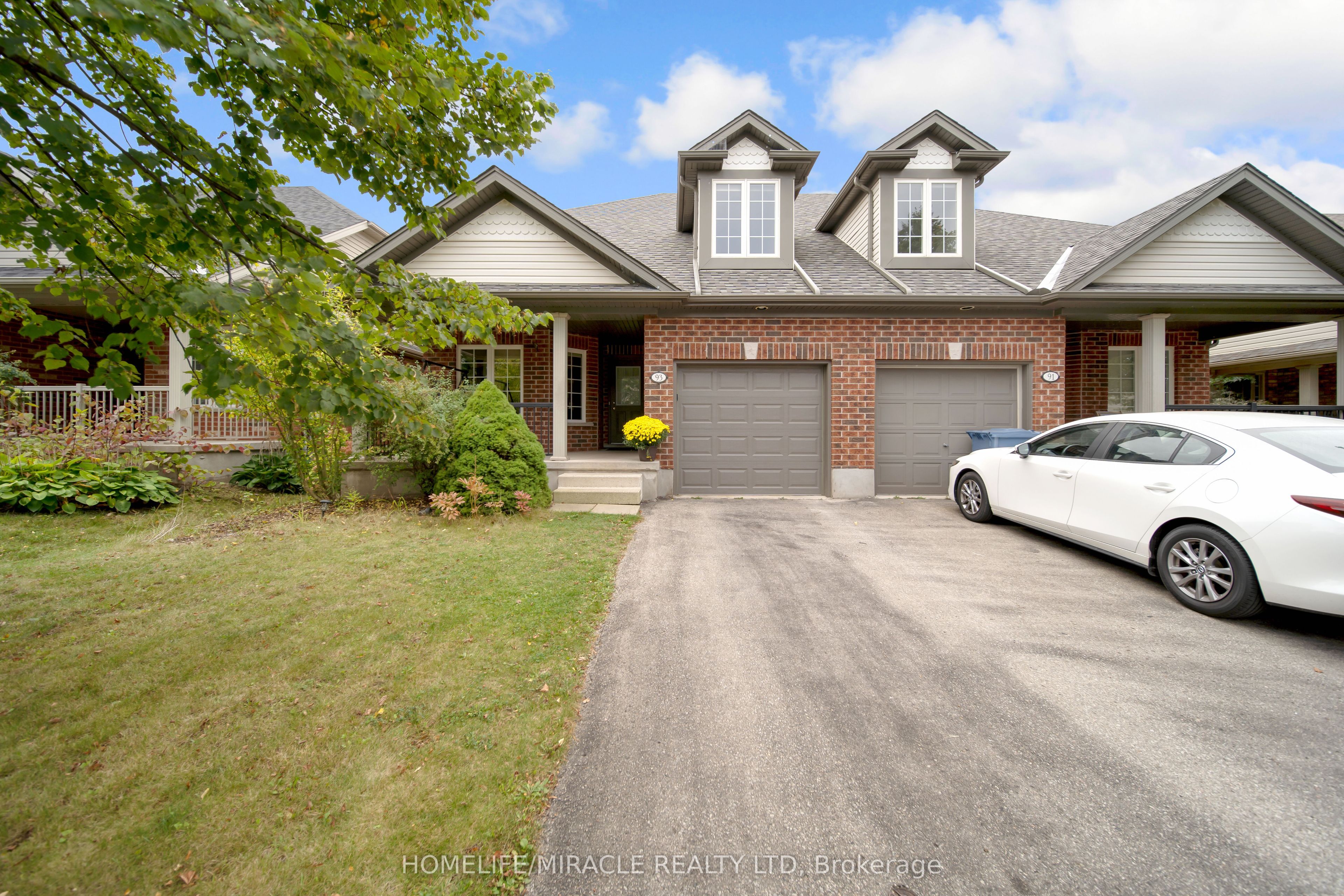 93 Lynch Circle, Guelph, ON N1L 1R8 photo 3