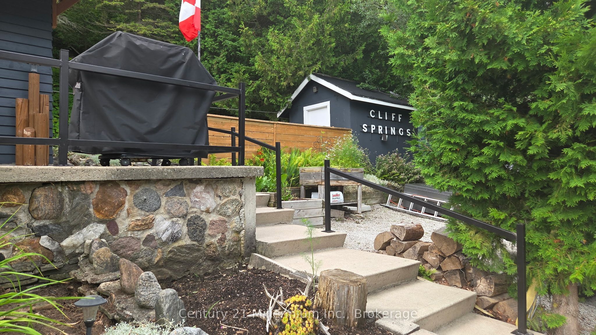 199 Mallory Beach Road, South Bruce Peninsula, ON N0H 2T0 photo 5