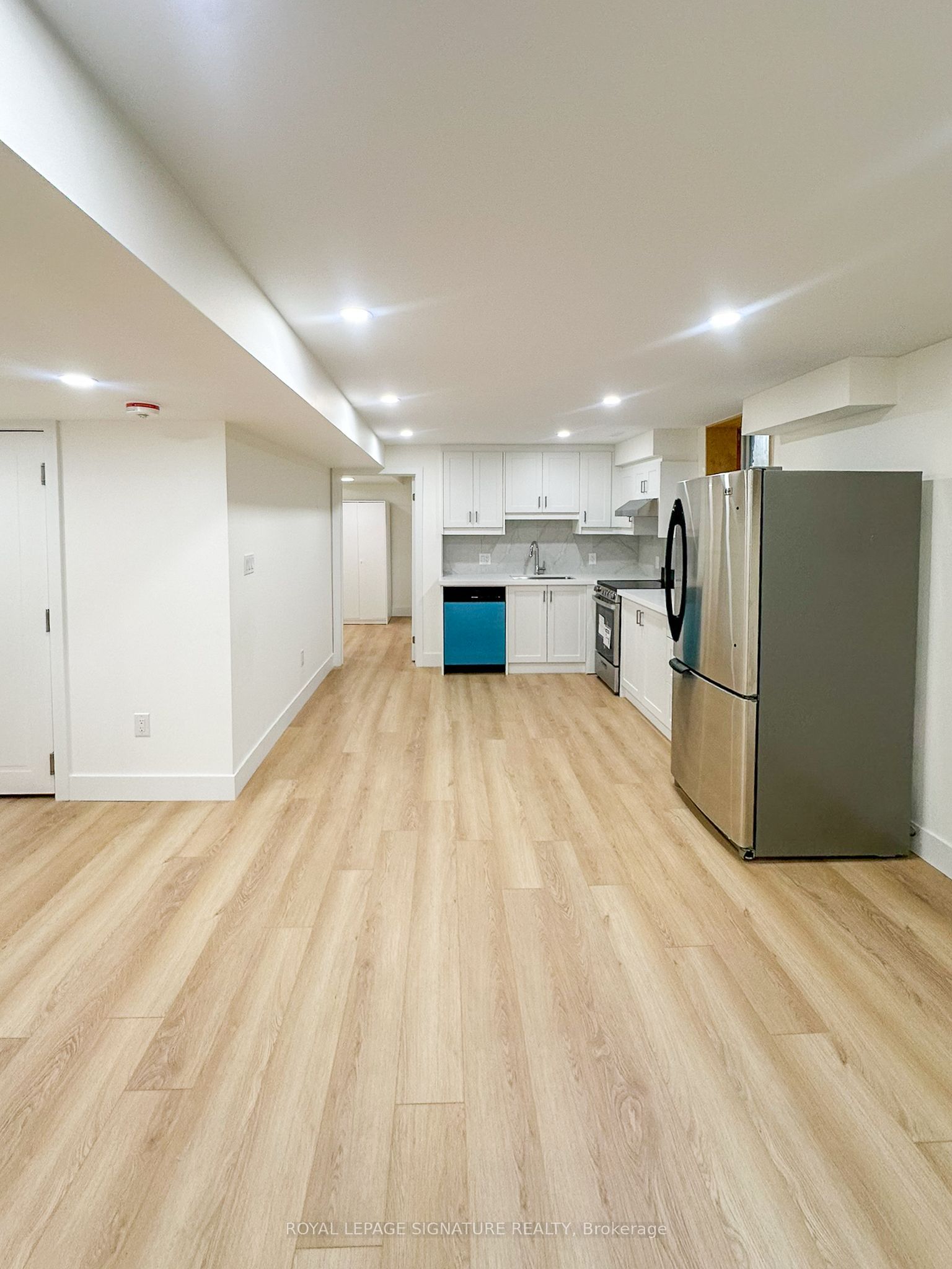 27 Millen Avenue A102, Hamilton, ON L9A 2T5 photo 4