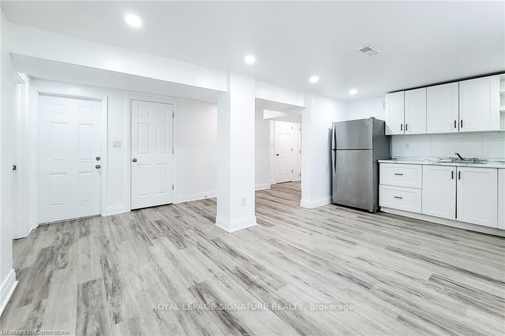 265 West 19th Street, Hamilton, ON L9C 4J3 photo 3