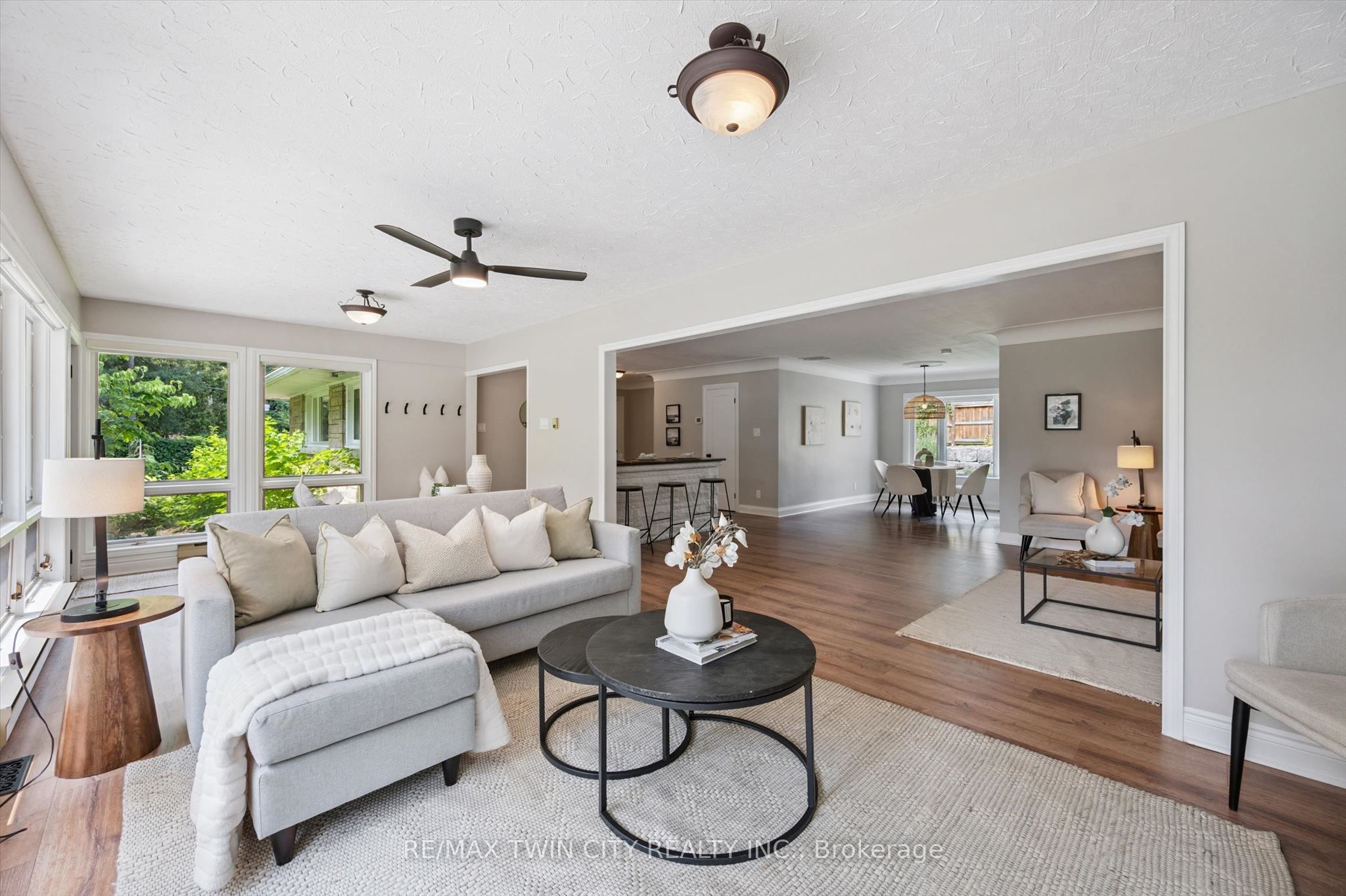 395 Blue Heron Ridge, Cambridge, ON N3H 3H2 photo 4