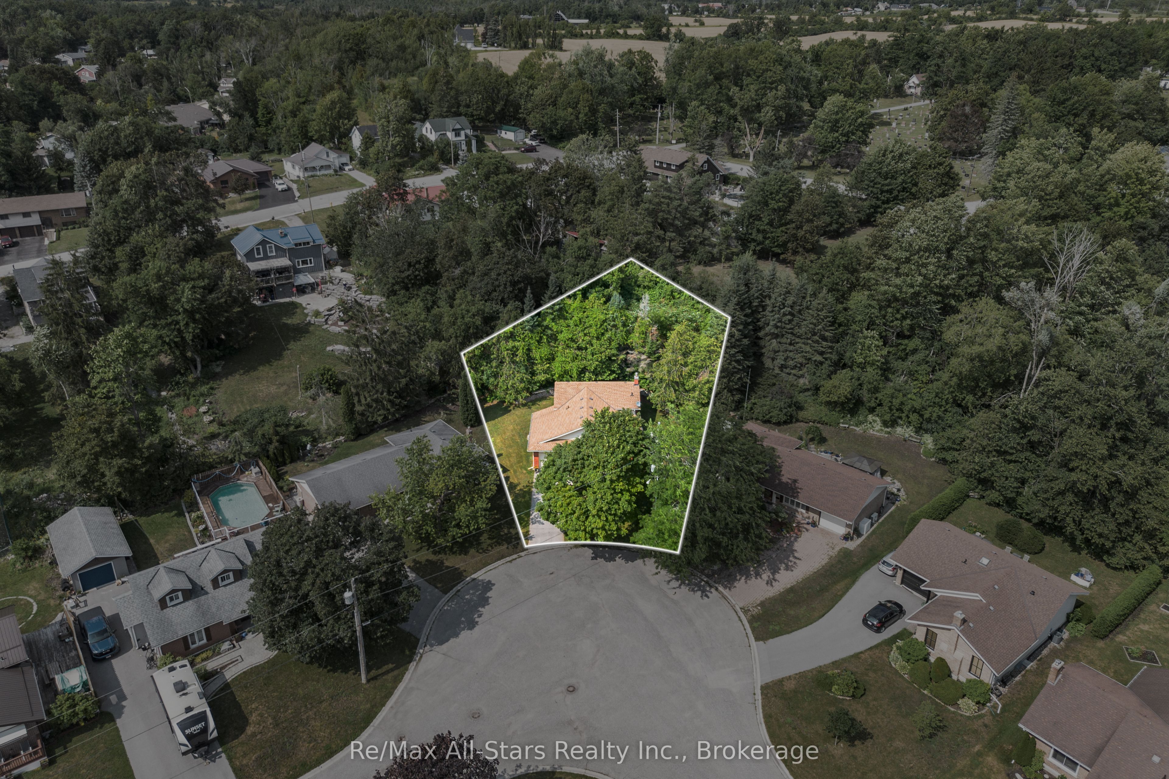 45 Janlisda Drive, Kawartha Lakes, ON K0M 1N0 photo 2