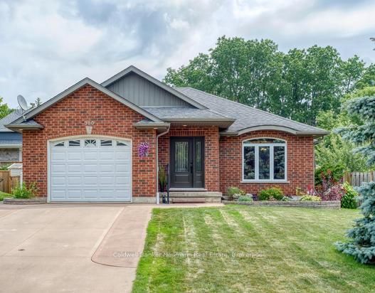 380 BRUNSWICK Street E, Minto, ON N0G 2P0 photo 3