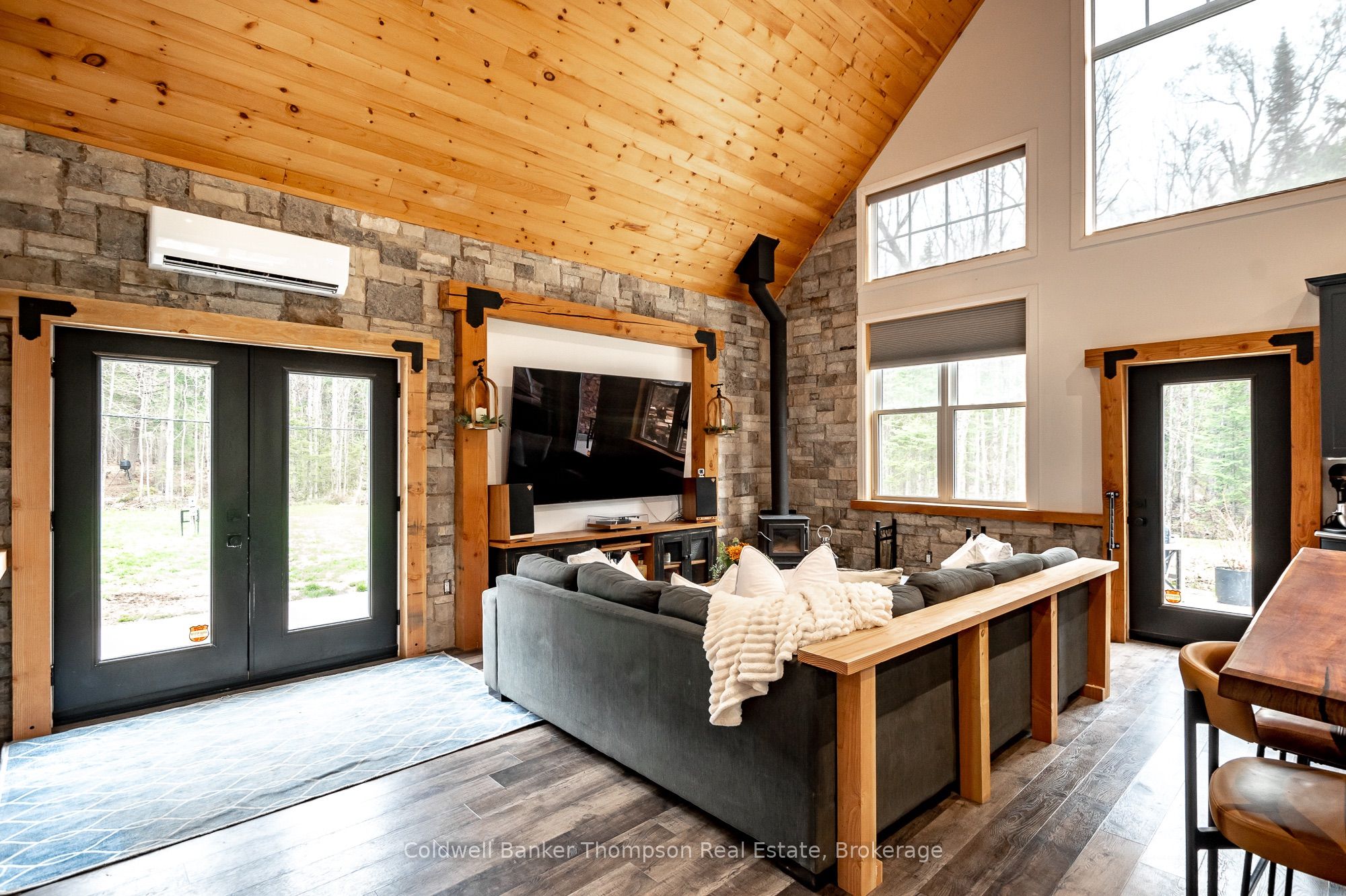 1024 Fieldale Road, Lake of Bays, ON P1H 2J6 photo 5