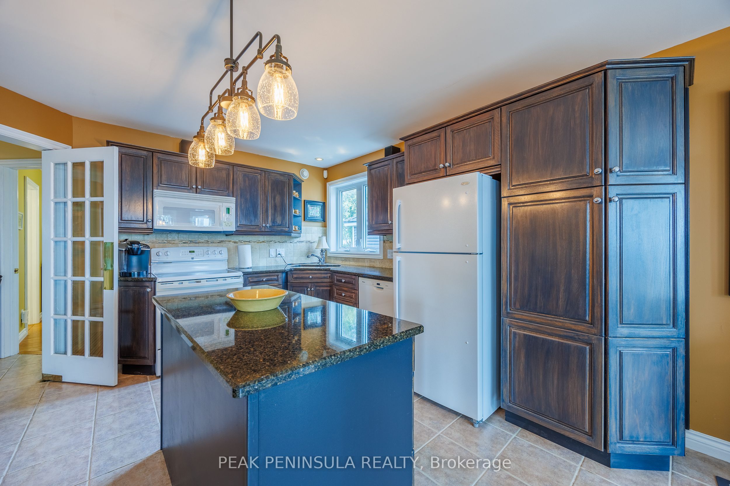 26 Erie Boulevard, Norfolk, ON N0E 1M0 photo 4