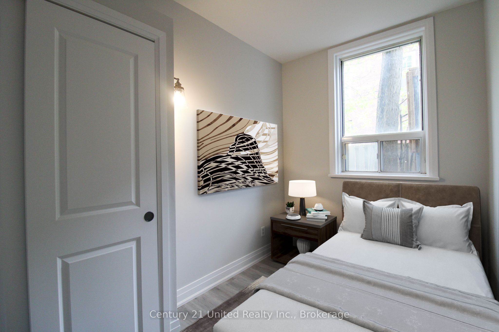 291 Stewart Street 3, Peterborough, ON K9J 3N2 photo 5
