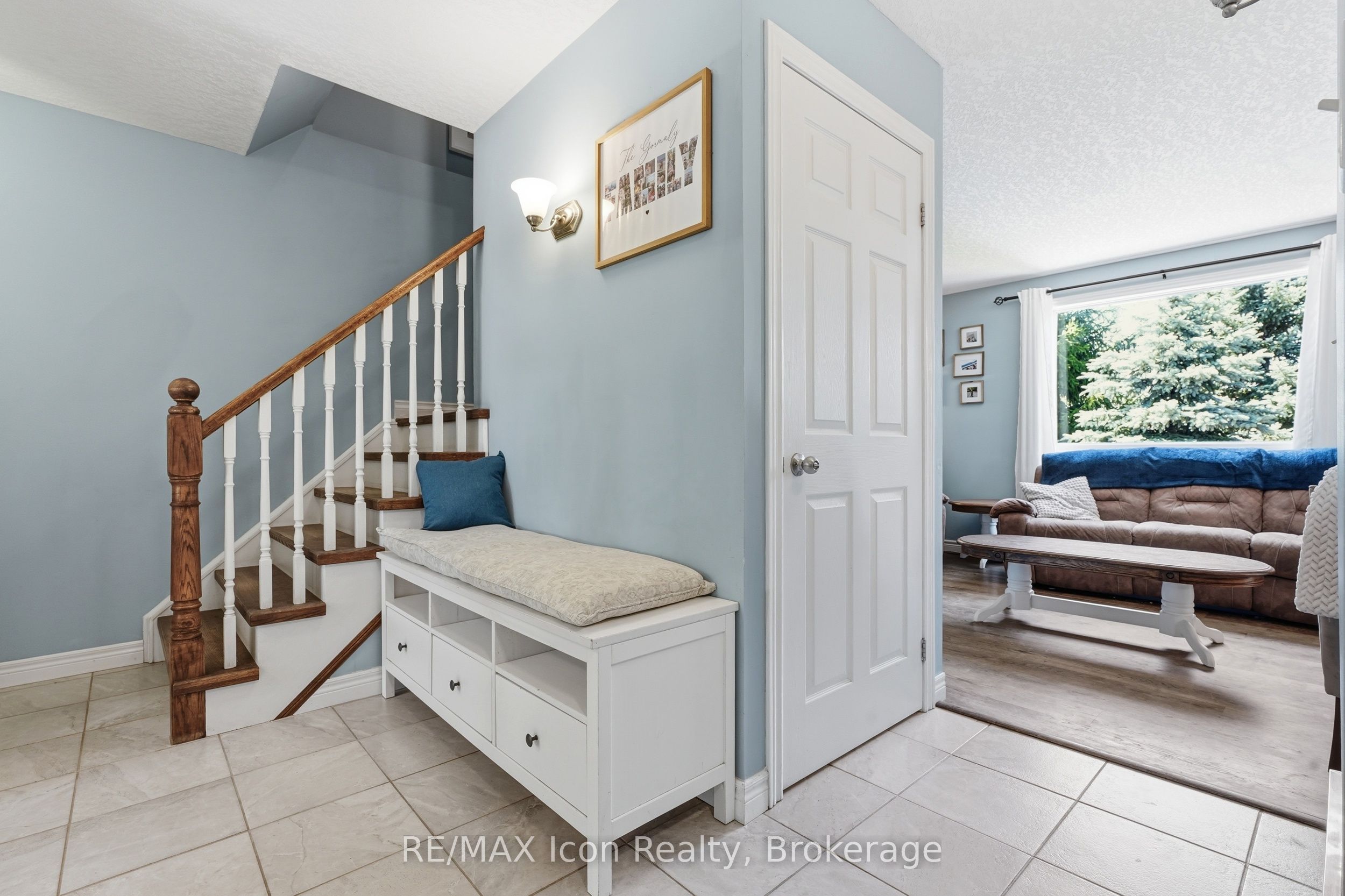 43 Moffatt Lane, Guelph, ON N1G 5E8 photo 4