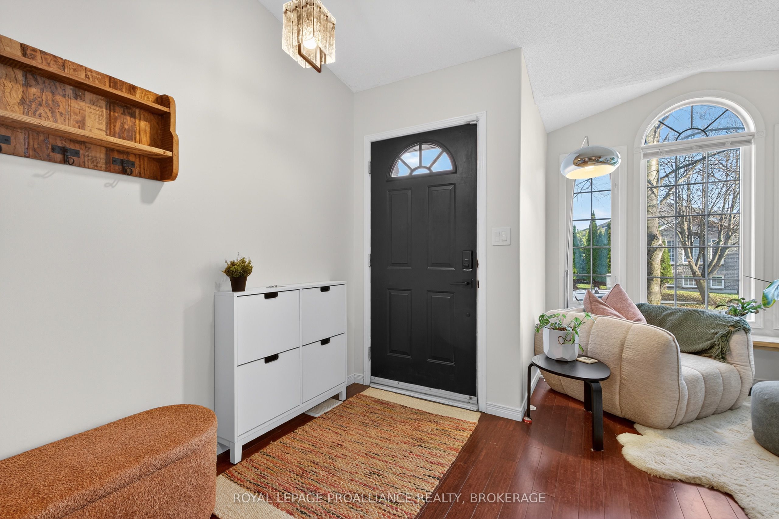 964 Rainbow Crescent, Kingston, ON K7K 7J2 photo 5