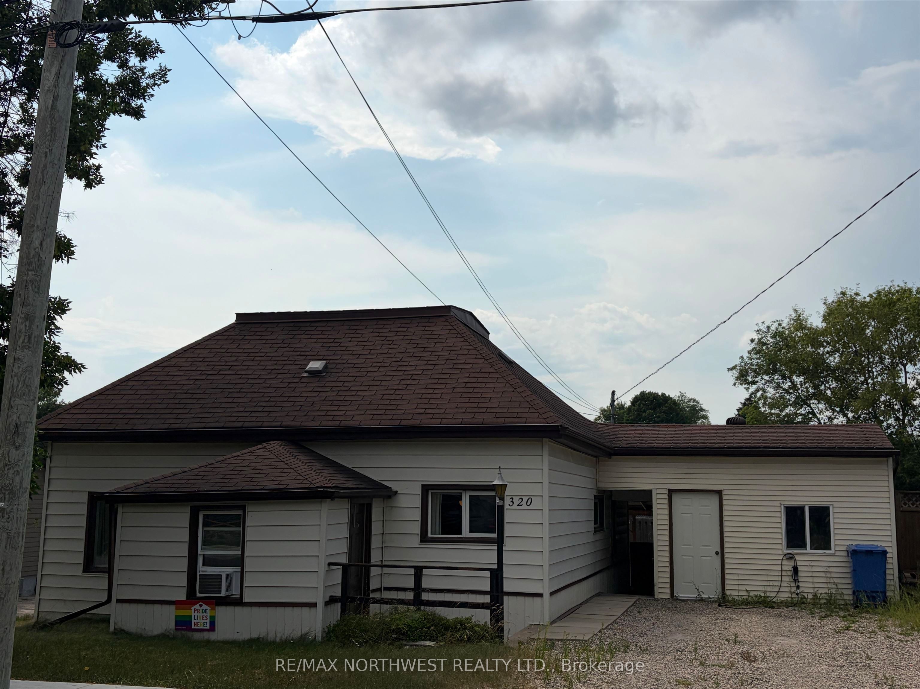 320 Tenth Street, Kenora, ON P0X 1C0 photo 3