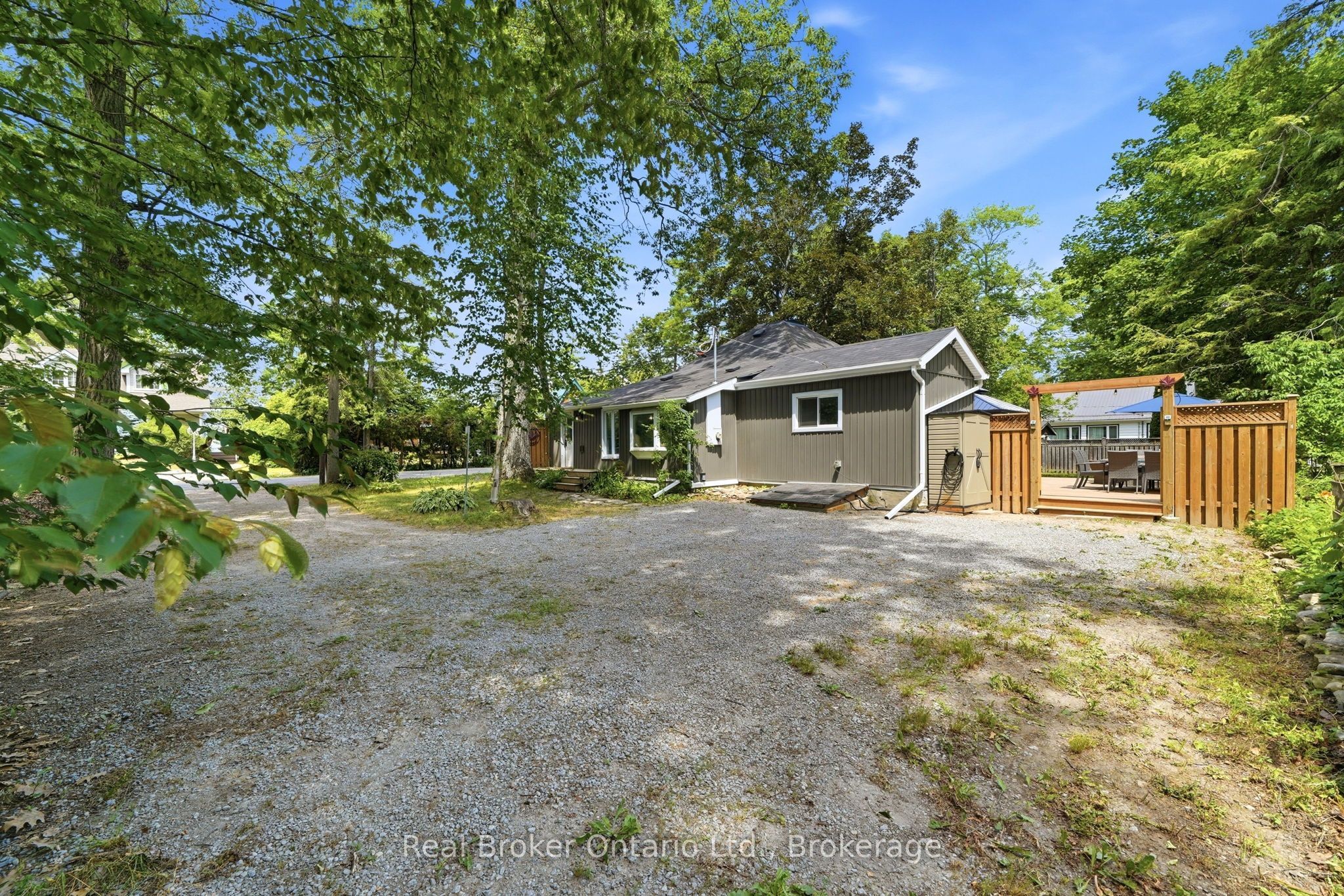 1 JANICE Drive, Kawartha Lakes, ON K9V 4R6 photo 3