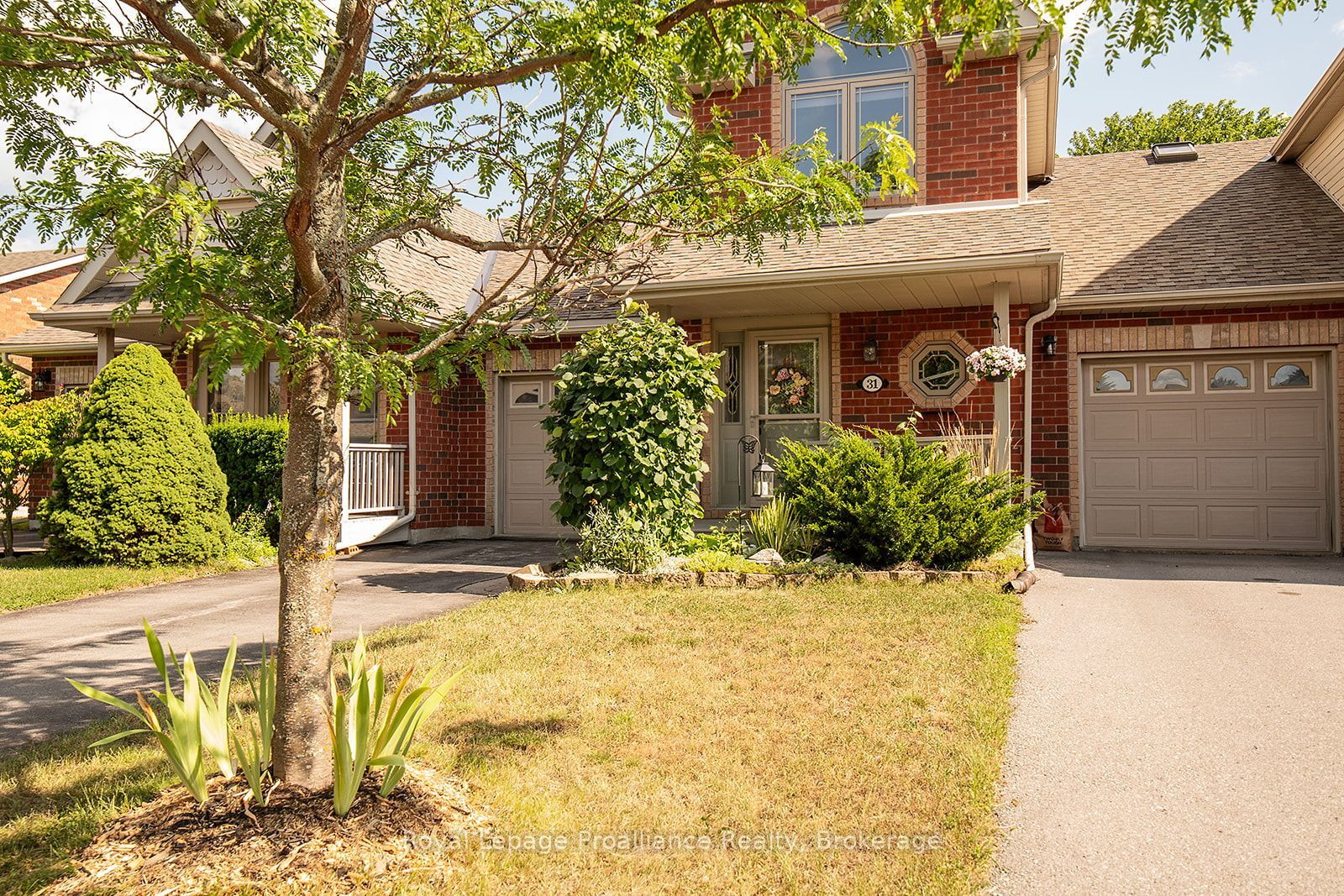 31 Hawthorn Street, Belleville, ON K8P 5M6 photo 3