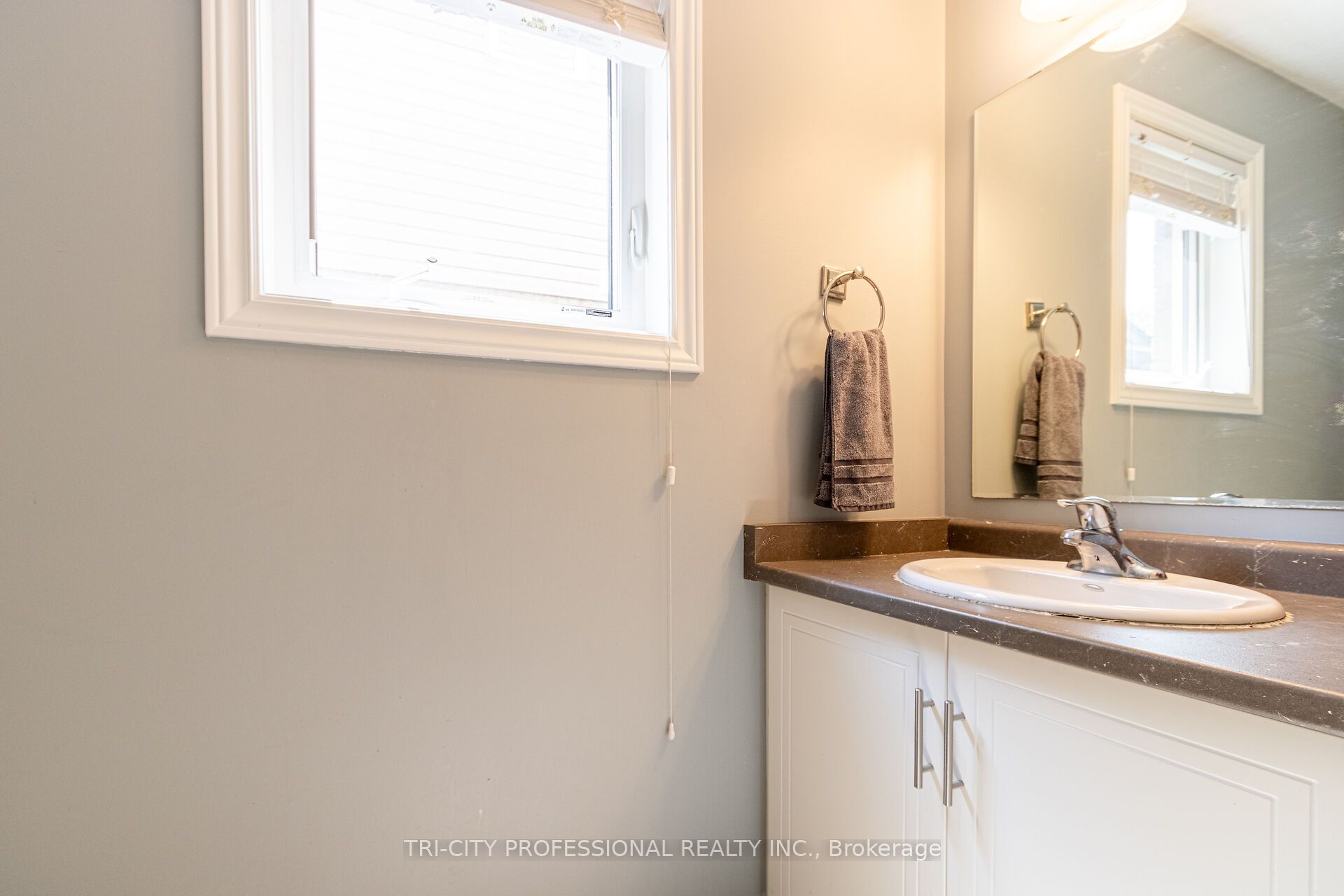 53 Aberdeen Street, Centre Wellington, ON N1M 0C1 photo 5