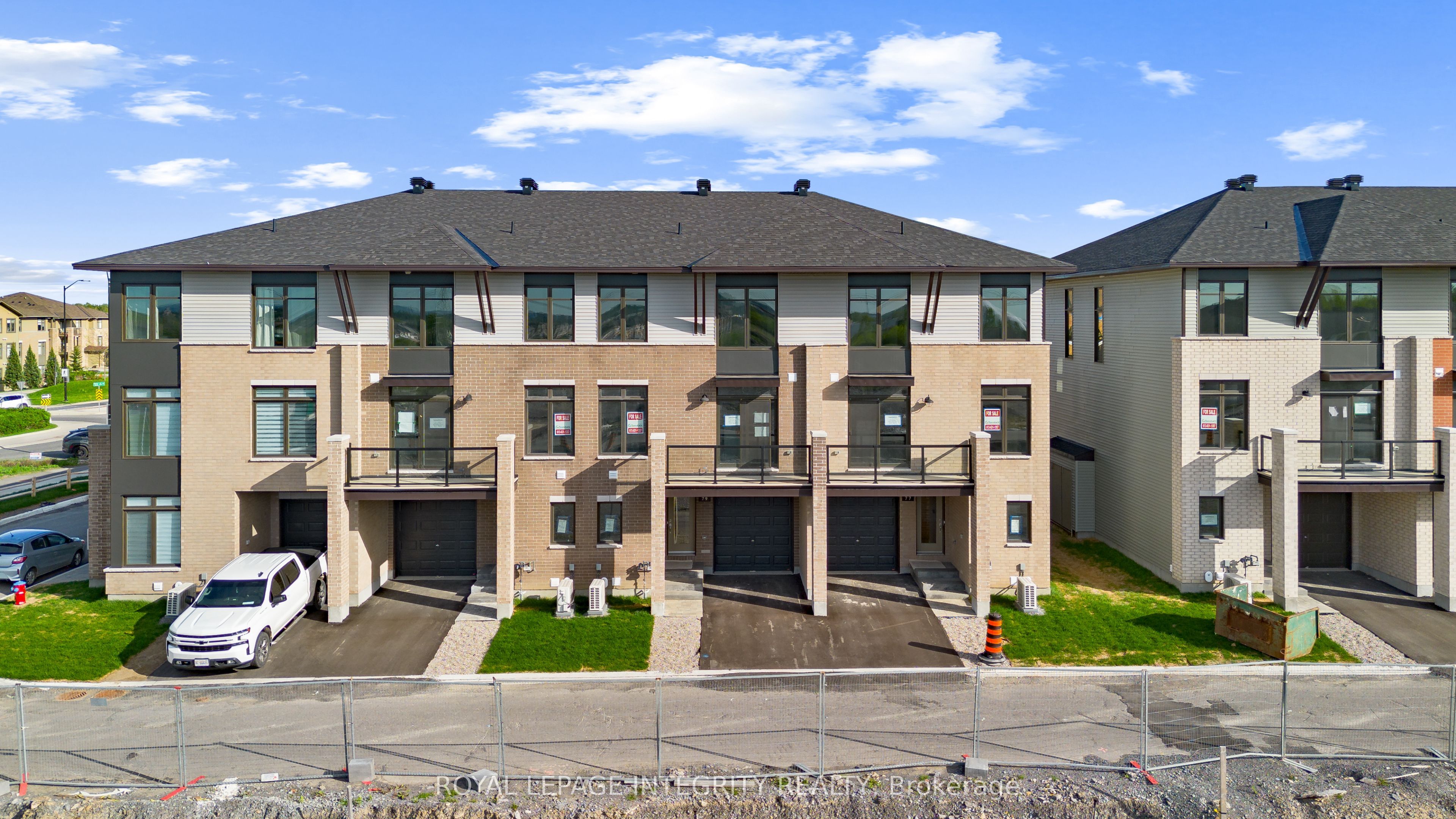 79 Rawah Private W, Kanata, ON K2S 2N9