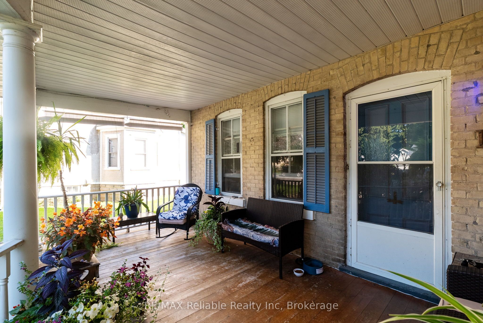 111 John Street, Huron East, ON N0K 1W0 photo 3