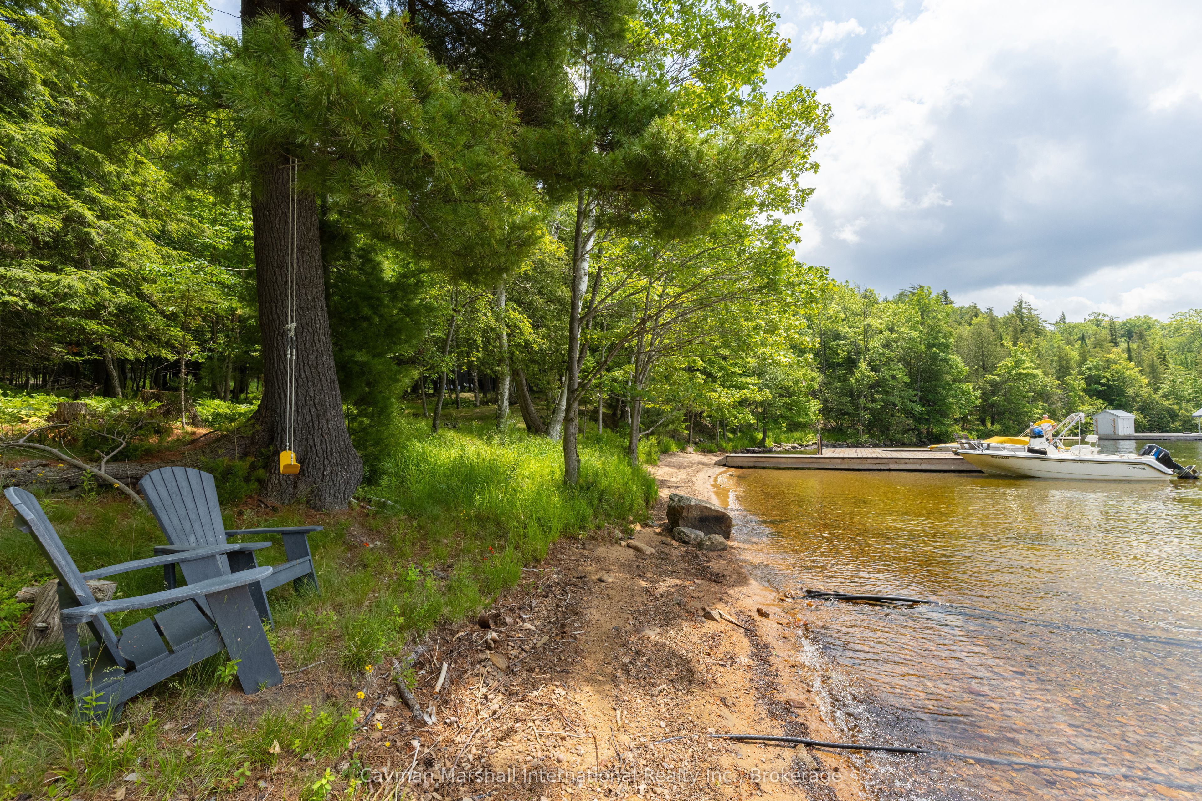 168 Bigwin Island, Lake of Bays, ON P0B 1A0 photo 4