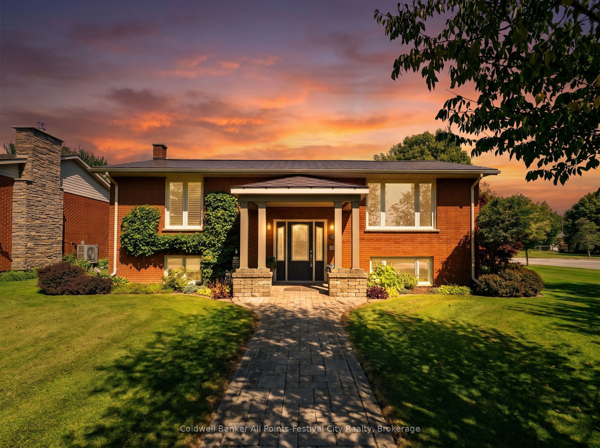323 Warren Street, Goderich, ON N7A 4G1 photo 4