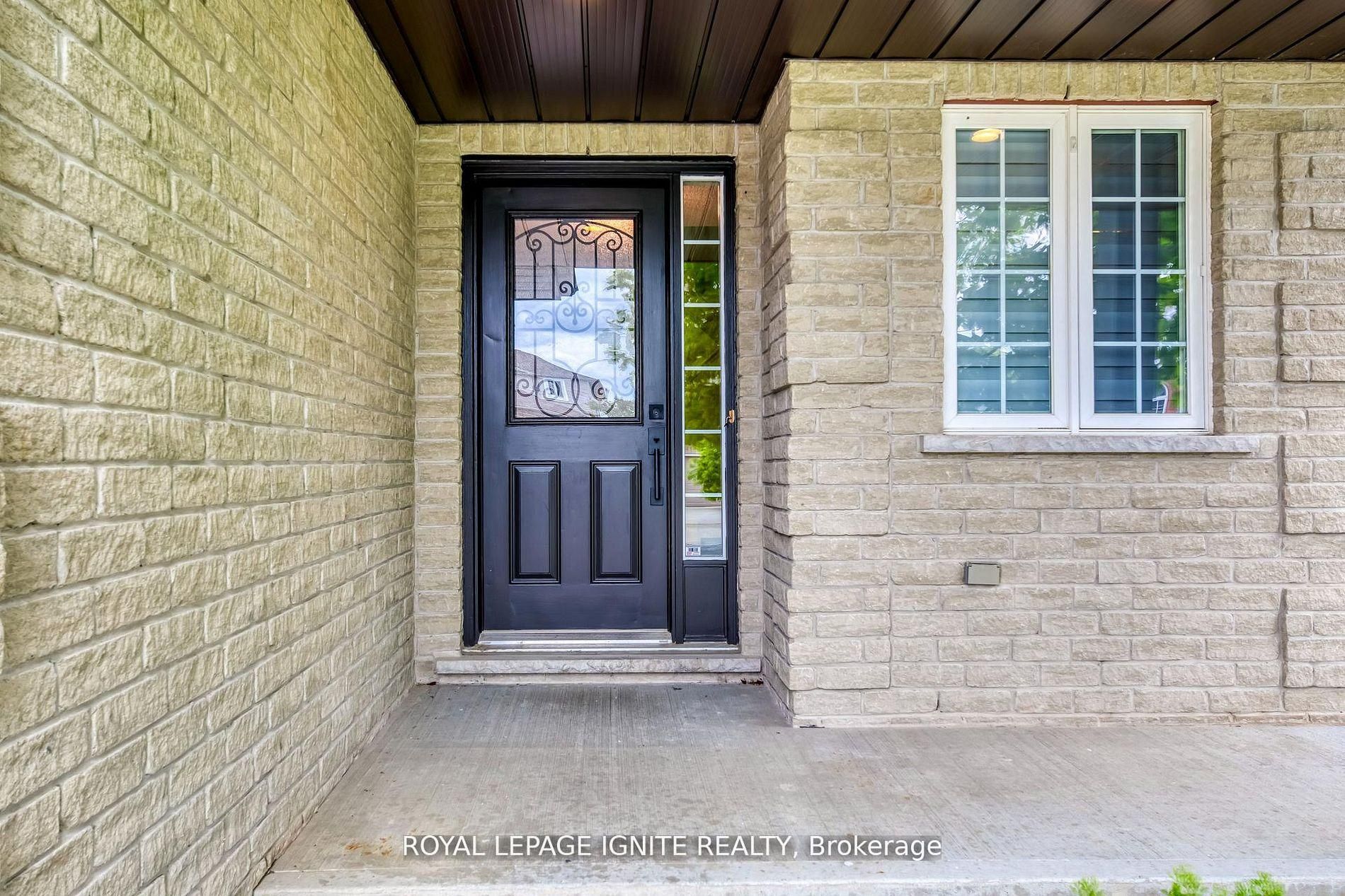 64 Templewood Drive, Kitchener, ON N2R 1X3 photo 3