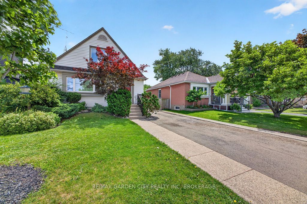 191 East 43rd Street Lower, Hamilton, ON L8T 3C3 photo 4
